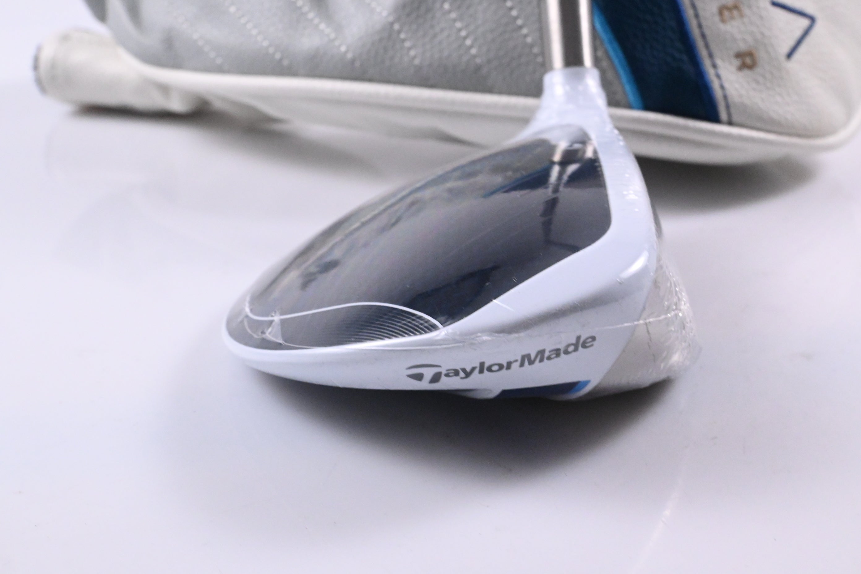 Ladies Taylormade Kalea Premier #3 Wood / 17 Degree / Ladies Flex Taylormade 40