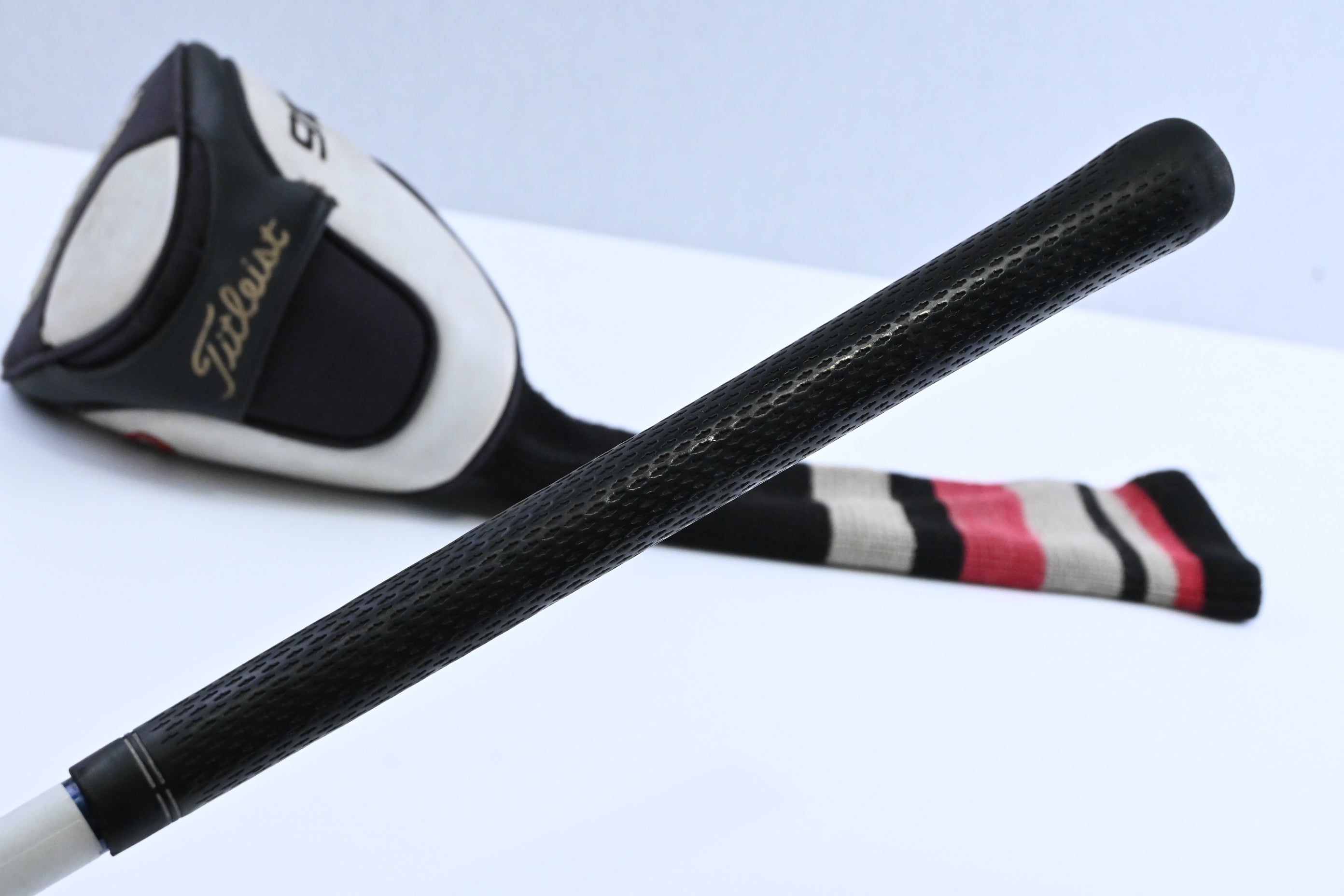 Titleist 910 D3 Driver / 9.5 Degree / Stiff Flex Diamana Kai'li 65 Shaft