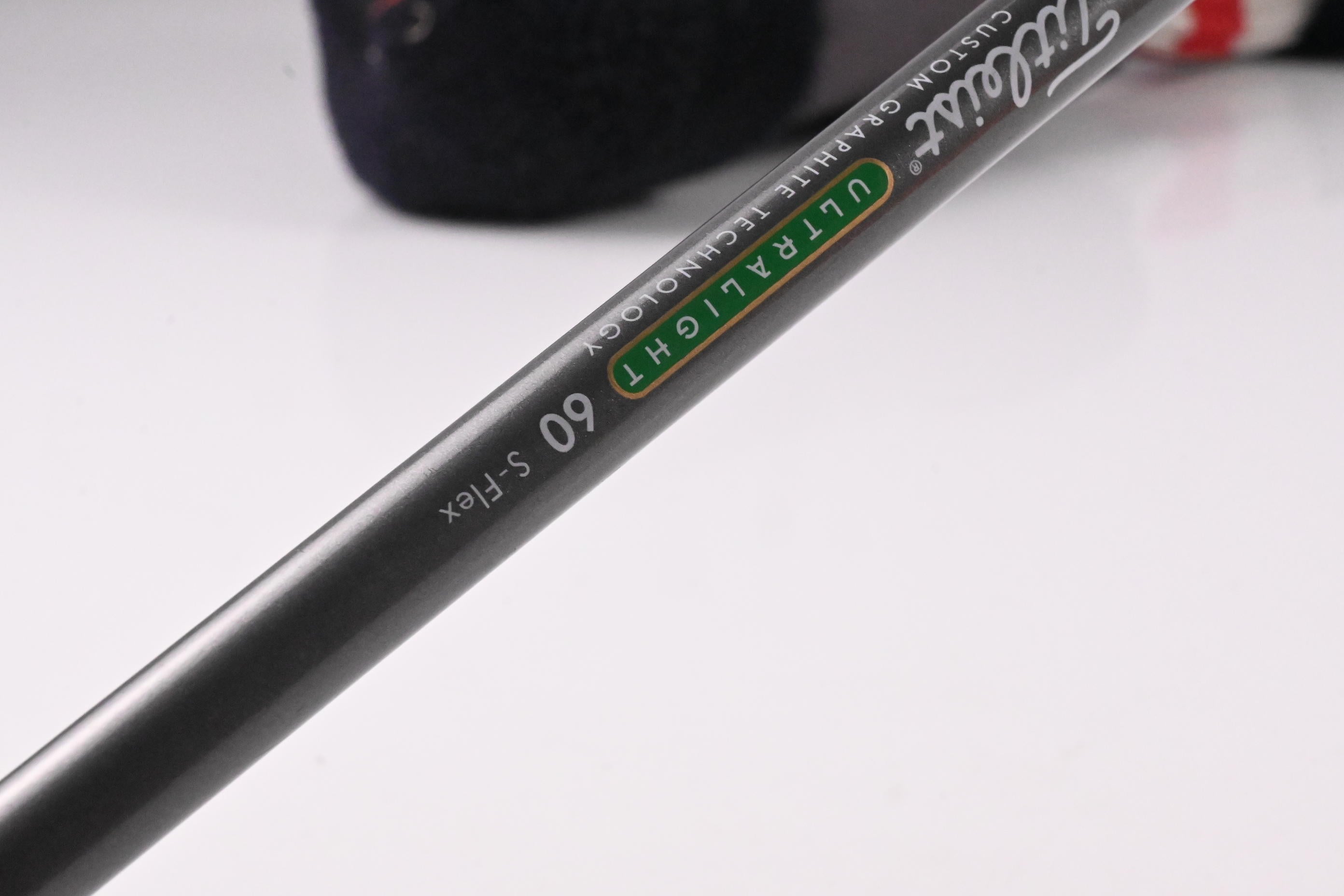 Titleist 975 J Driver / 8.5 Degree / Stiff Flex Ultralite 60 Shaft