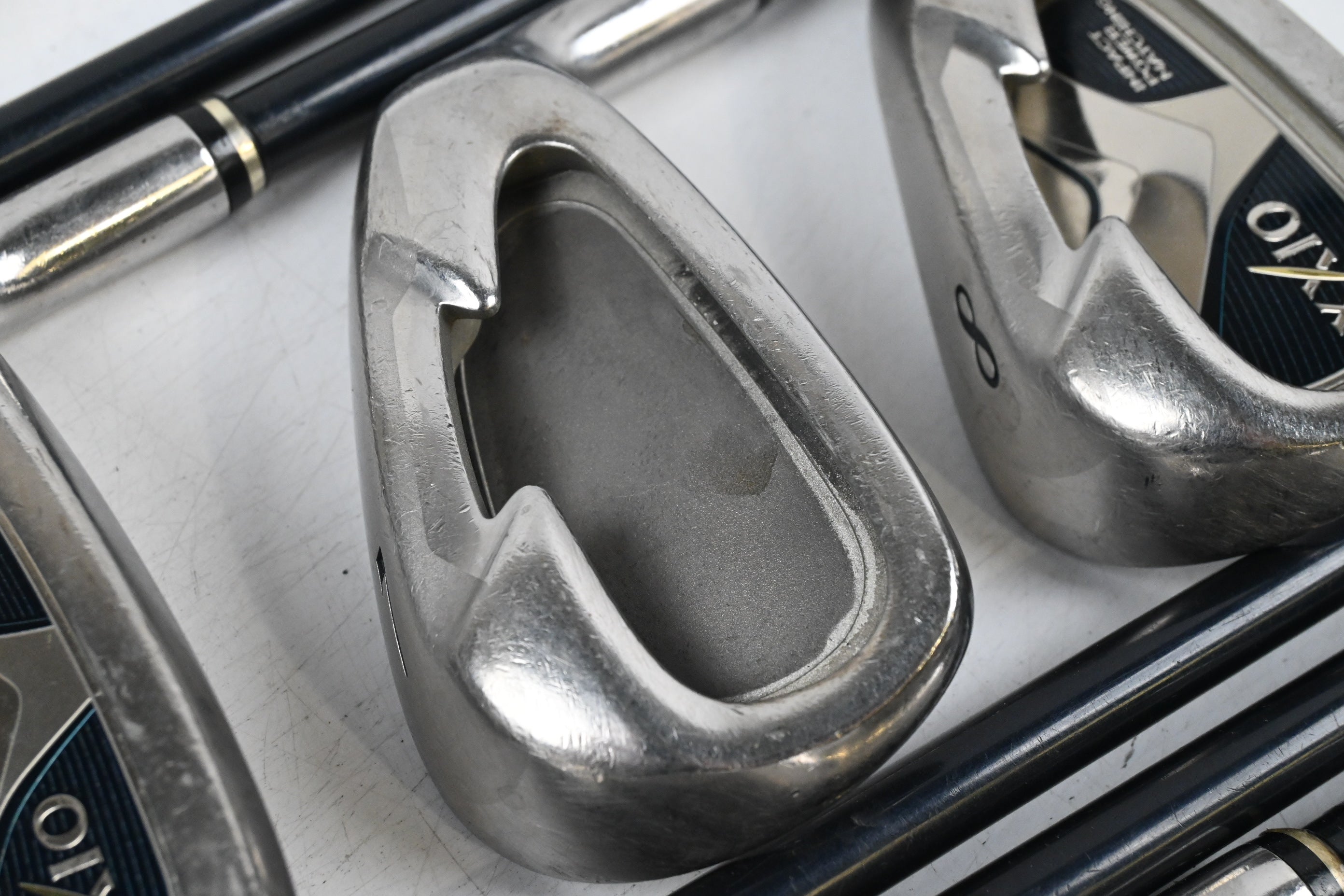 XXIO MP5000 Irons / 5-PW+GW+SW / Regular Flex XXIO MP5000 60 Shafts