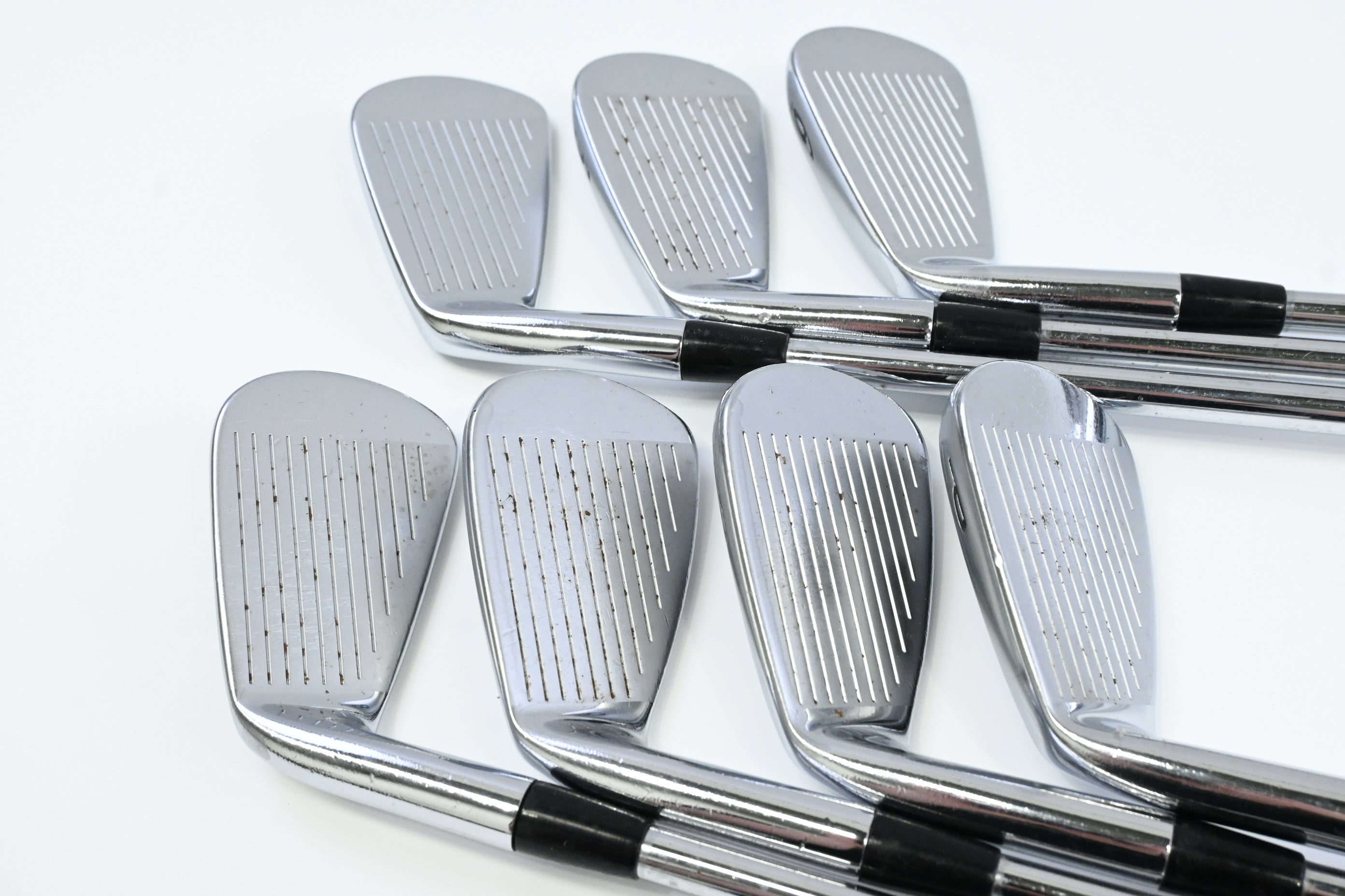 Titleist 712 AP2 Irons / 4-PW / Regular Flex Dynamic Gold R300 Shafts