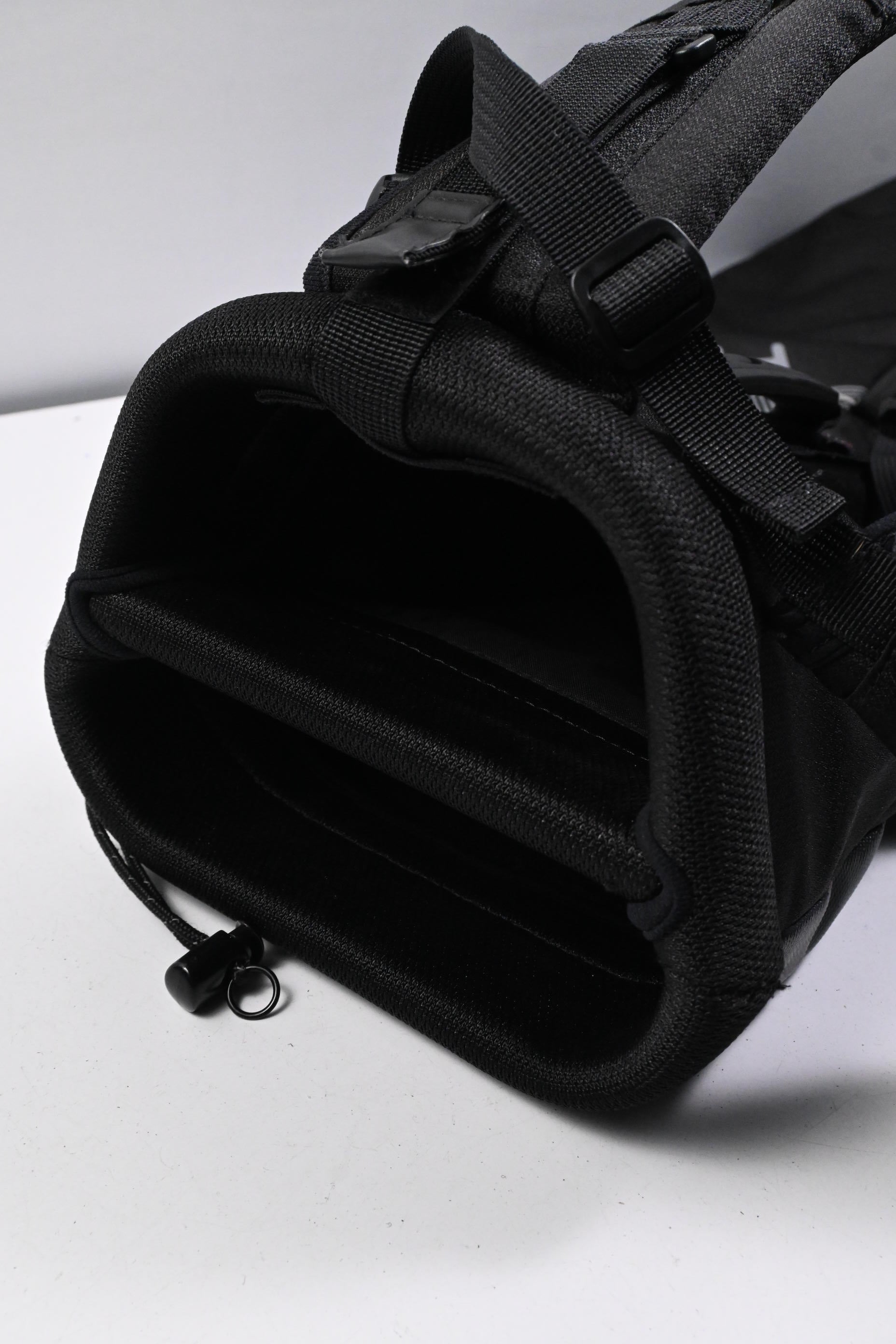 Ping Moonlite Pencil Bag / 2-Way Divider / Black & Grey