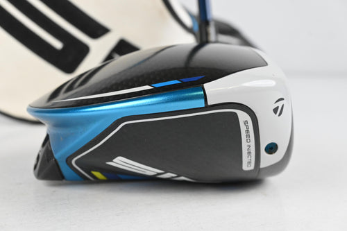 Taylormade SIM2 Max Driver / 10.5 Degree / Regular Flex Ventus Blue 5 Shaft
