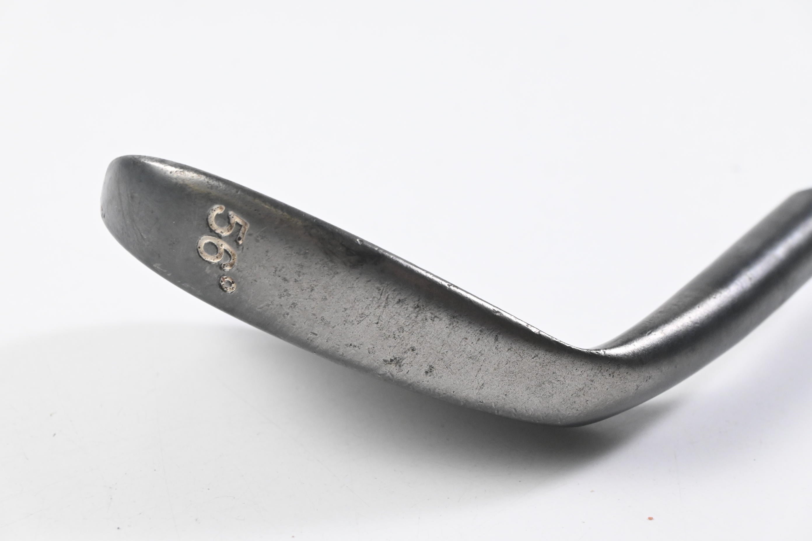 Professional Open Series 690 Sand Wedge / 56 Degree / Regular+ Flex FCM Rifle
