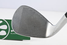 Load image into Gallery viewer, Cleveland CBX Lob Wedge / 58 Degree / Wedge Flex Dynamic Gold 115
