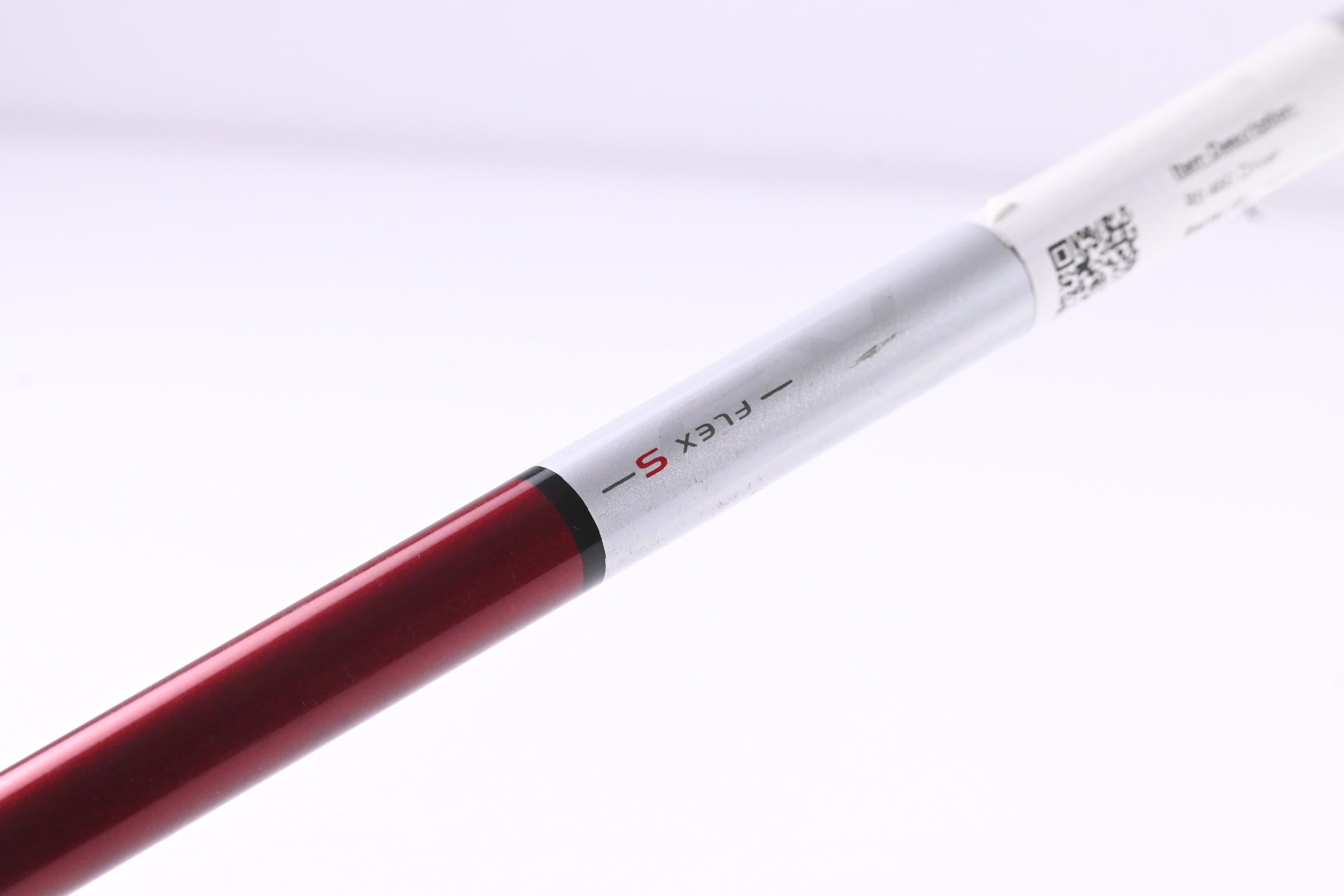 Taylormade R9 460 Driver / 9.5 Degree / Stiff Flex Aldila Reax 60 Shaft