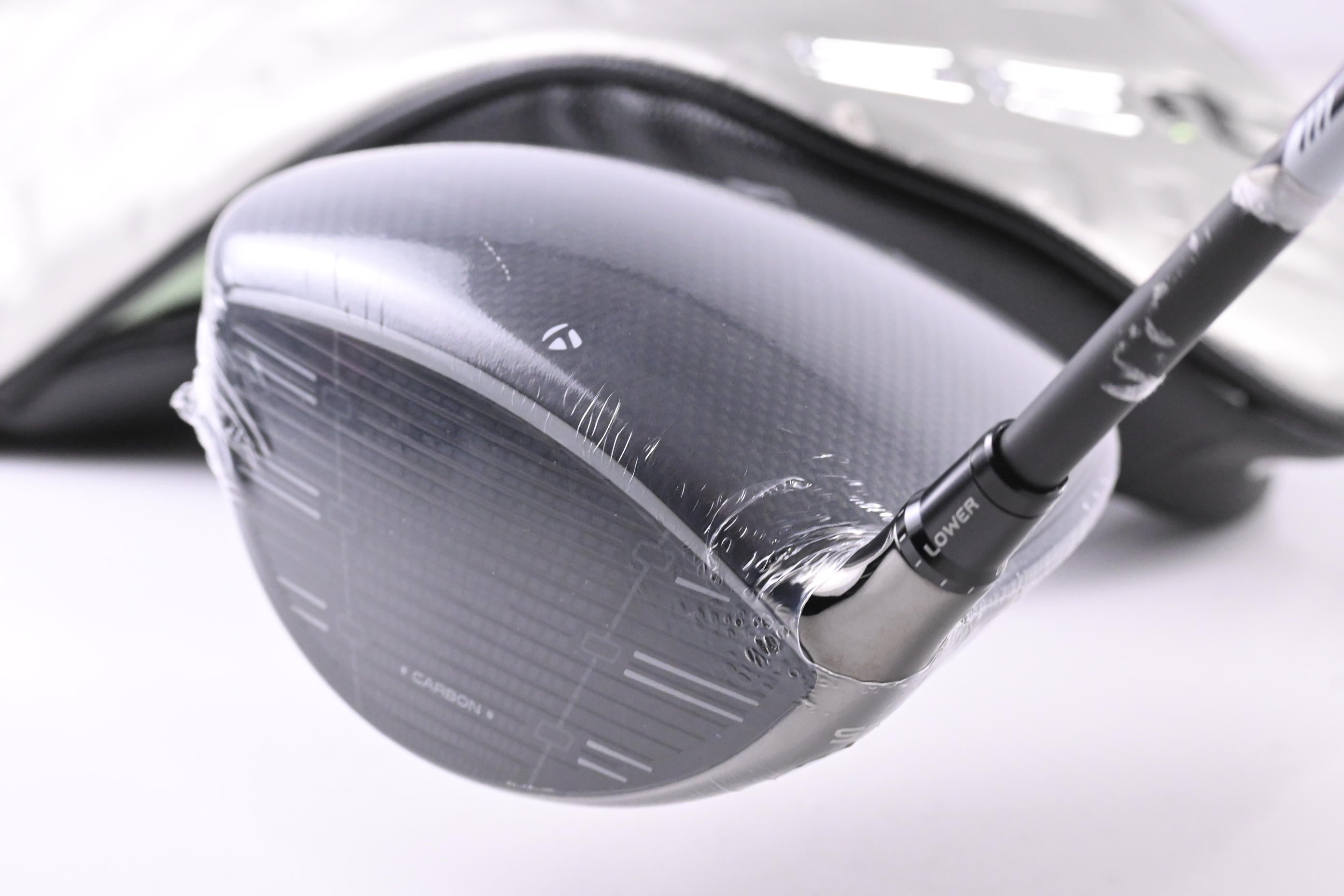 Taylormade Qi35 Driver / 10.5 Degree / Regular Flex Ventus Blue 5 Shaft