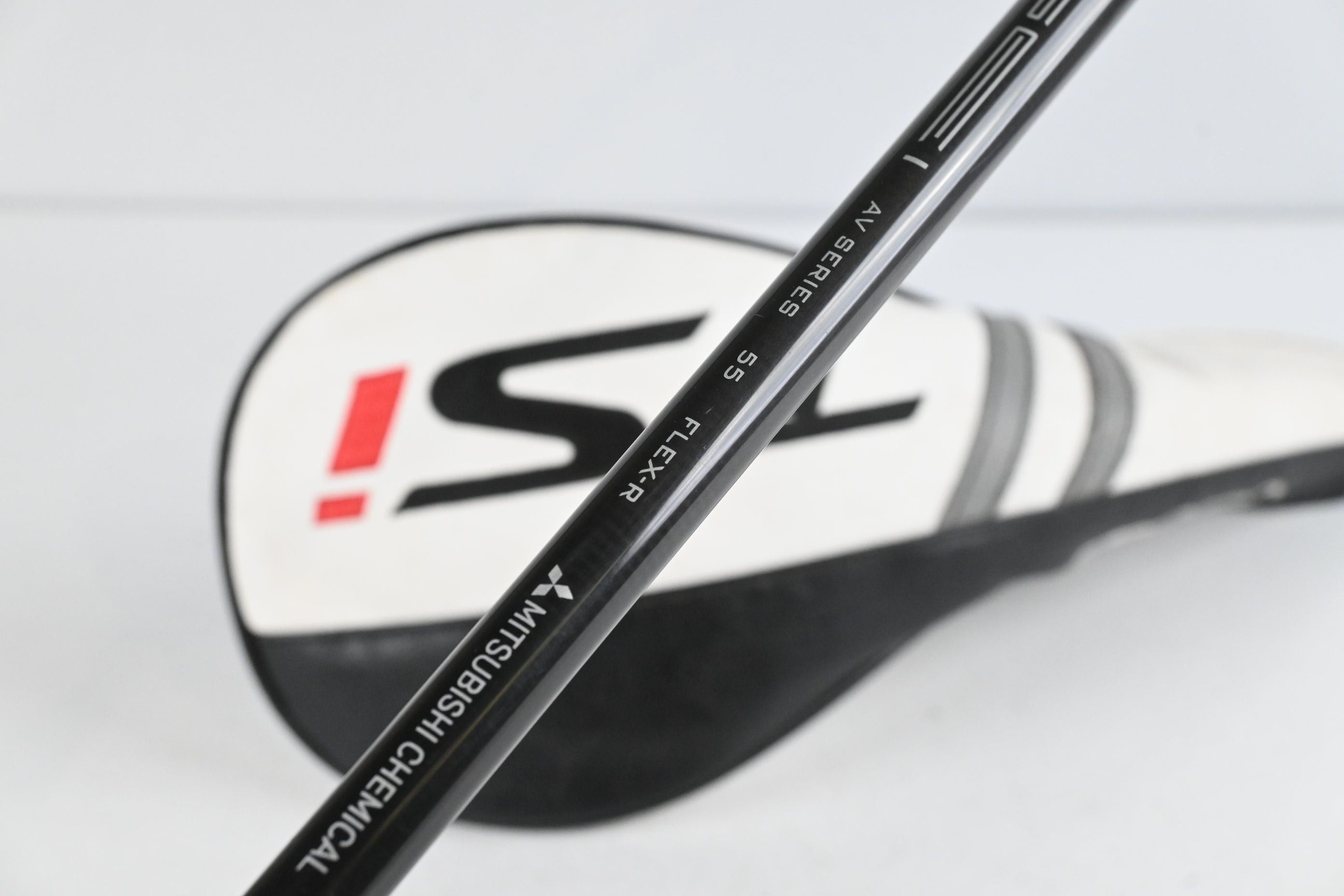 Titleist TSi2 Driver / 10 Degree / Regular Flex Tensei AV Blue 55 Shaft