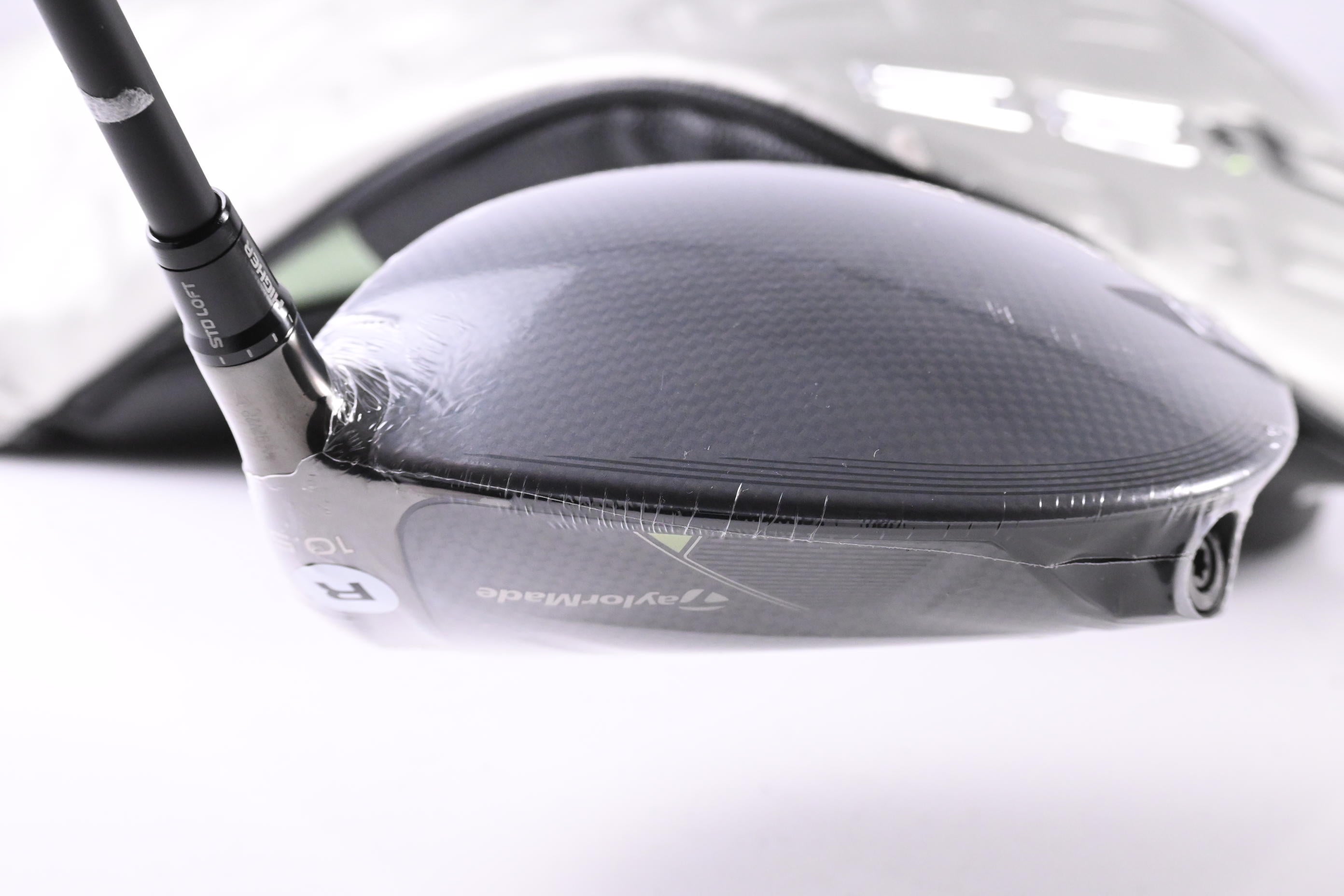 Taylormade Qi35 Driver / 10.5 Degree / Regular Flex Ventus Blue 5 Shaft