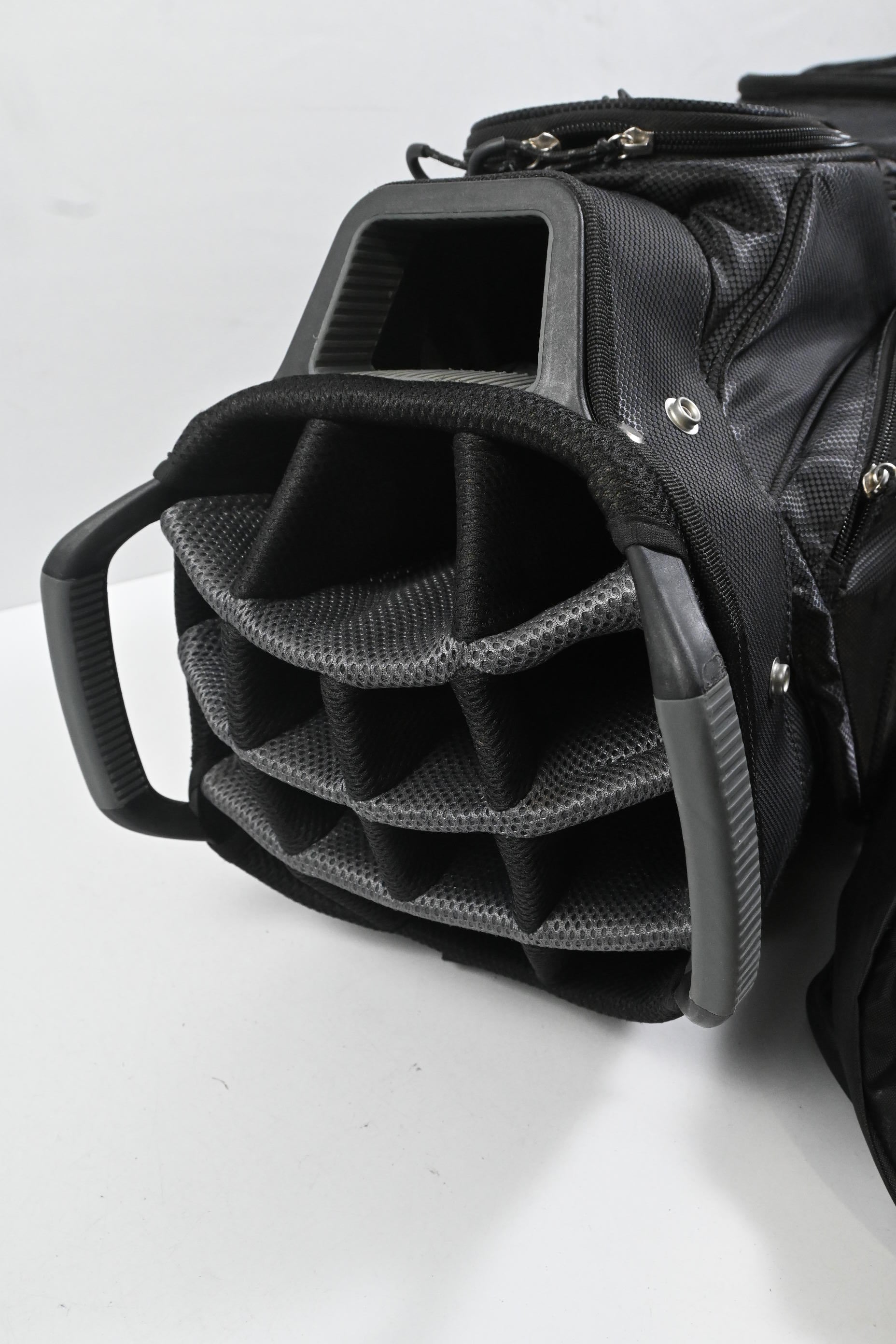 Srixon Cart Bag / 15-Way Divider / Black, White