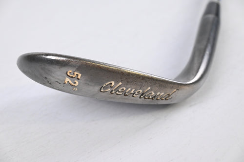 Cleveland Tour Action 900 Gap Wedge / 52 Degree / Stiff Flex Dynamic Gold Shaft