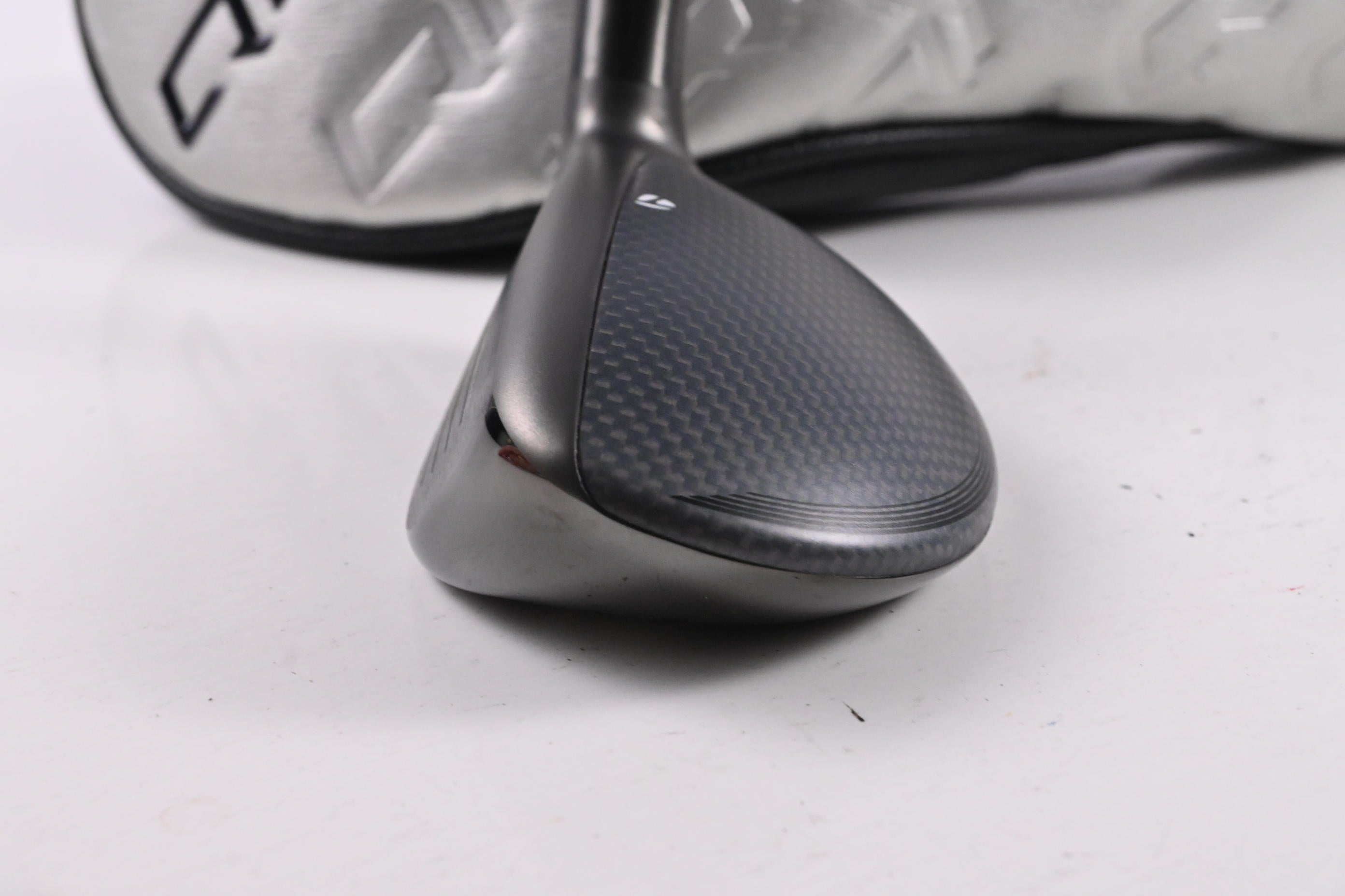 Taylormade Qi35 #4 Hybrid / 22 Degree / Regular Flex Ventus Blue 6 Shaft