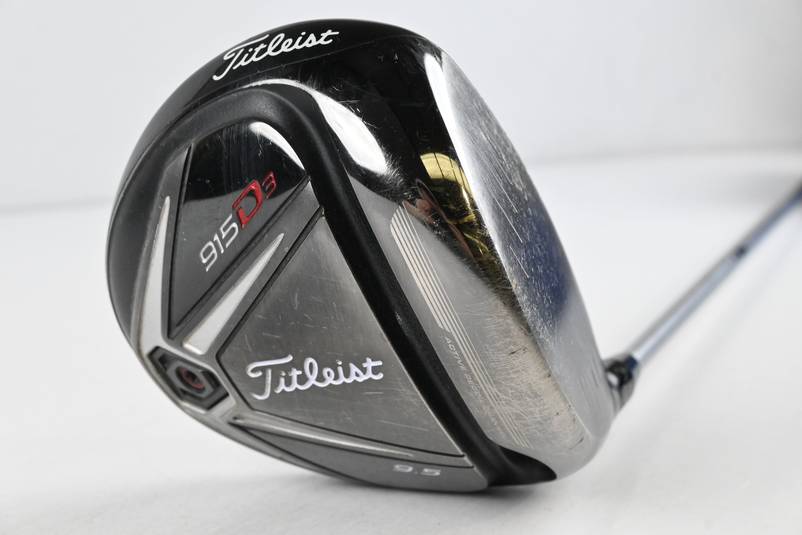 Titleist 915 D3 Driver / 9.5 Degree / Stiff Flex Diamana D+ 70 Shaft