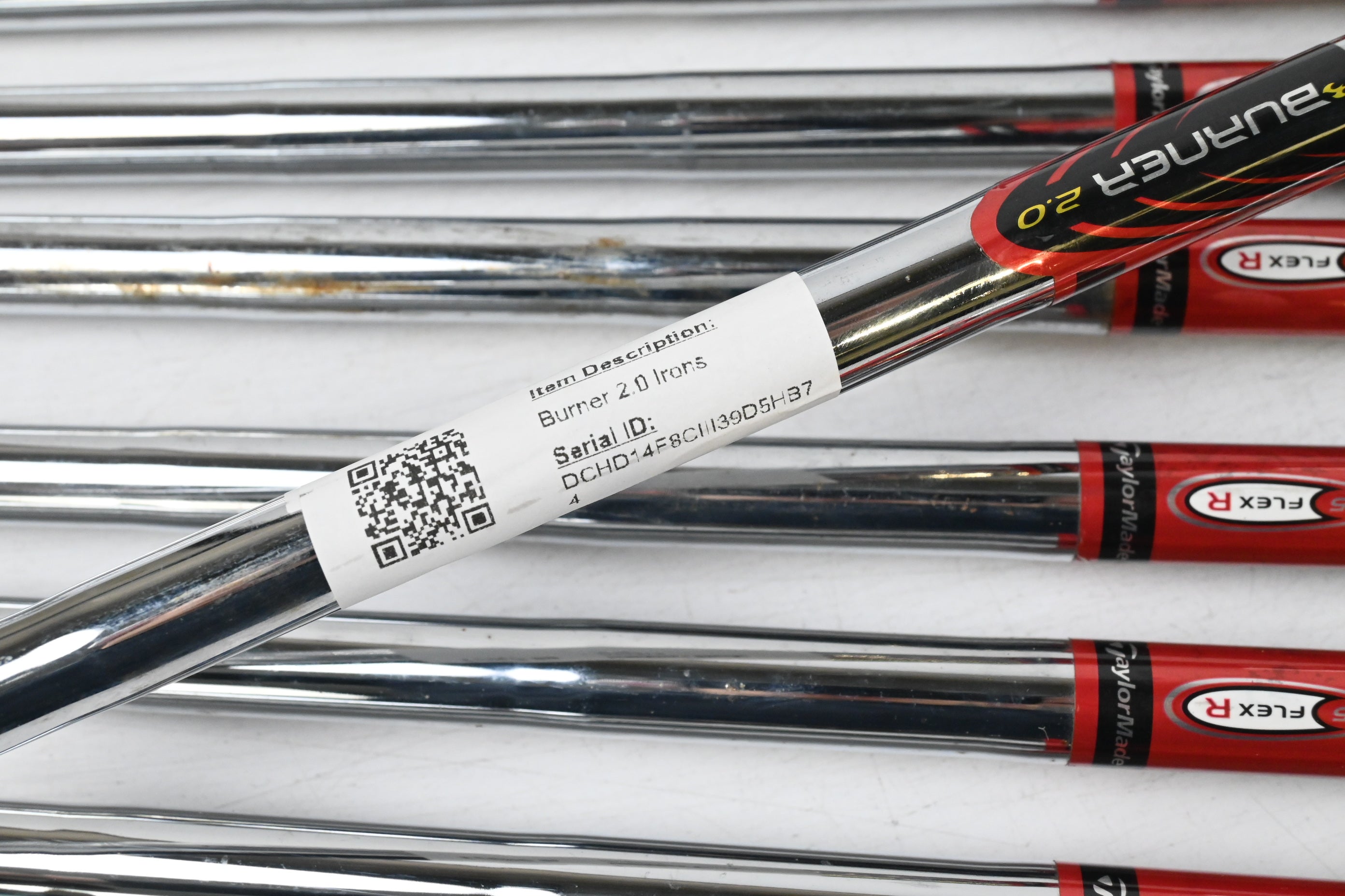 Taylormade Burner 2.0 Irons / 4-PW+SW / Regular Flex Burner 2.0 85 Shafts