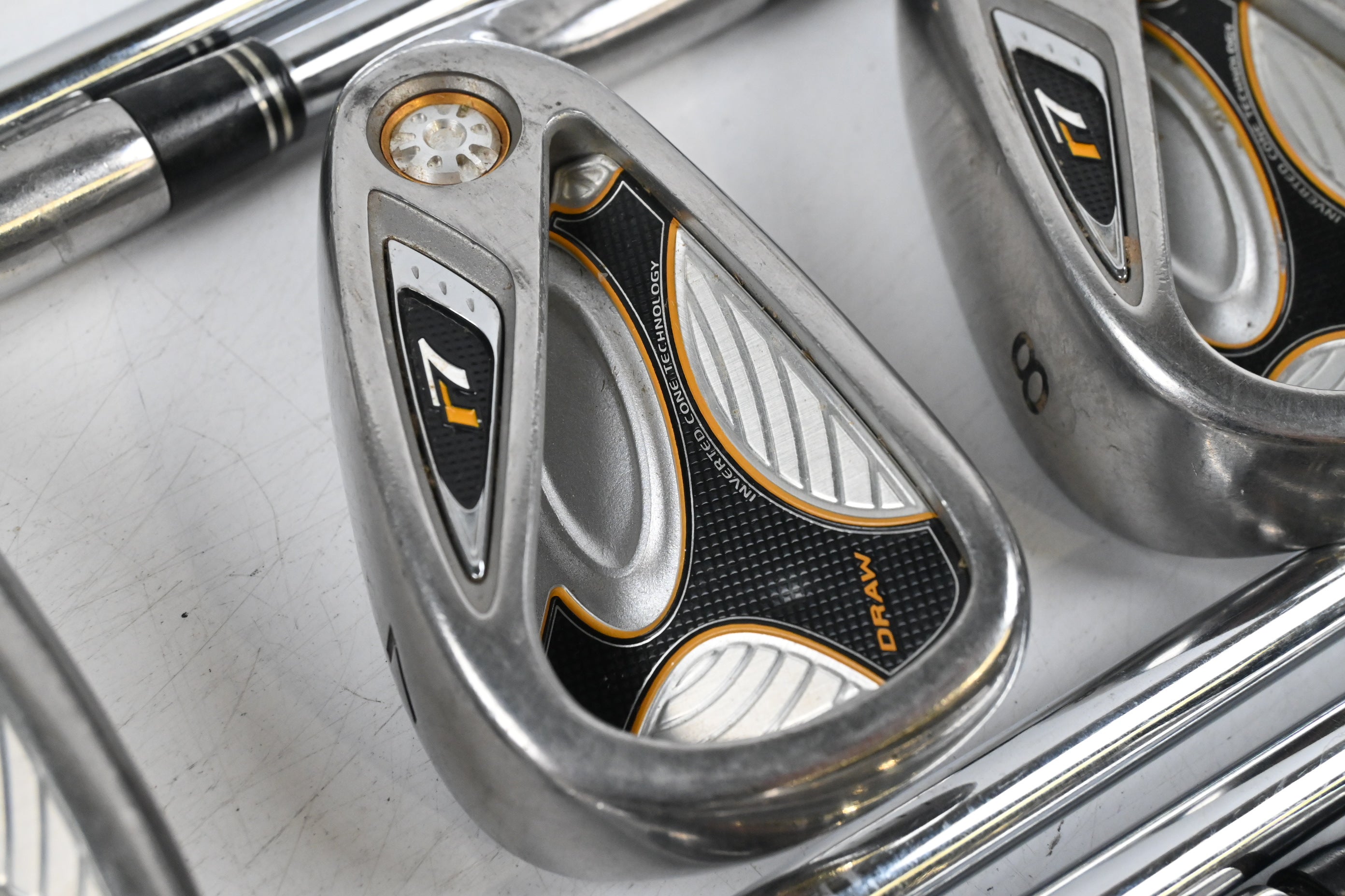 Taylormade R7 Draw Irons / 5-PW+GW+SW / Regular Flex T-Step 90 Shafts