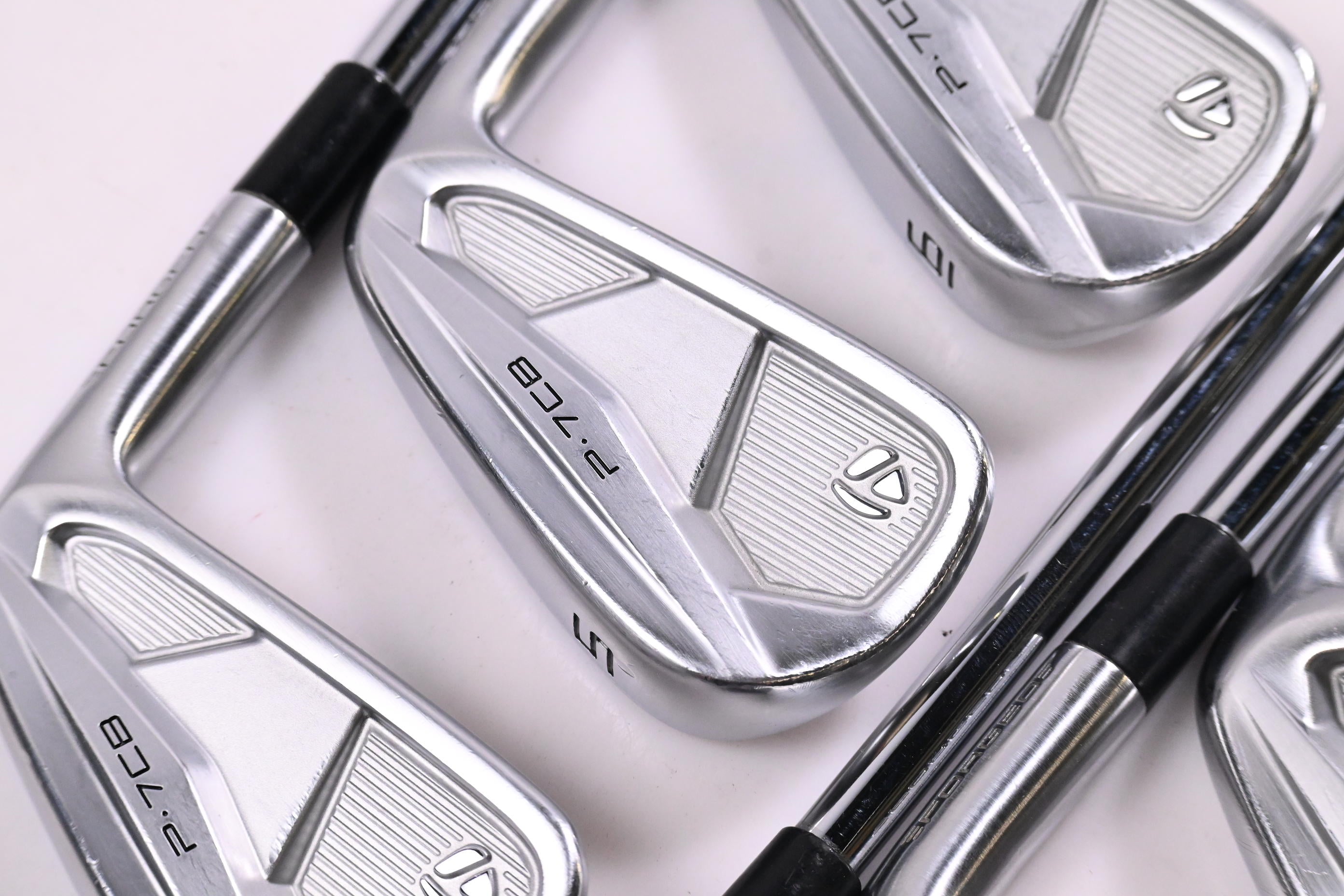 Taylormade P.7CB Irons / 4-PW / Stiff Flex Dynamic Gold Mid 115 S300 Shafts