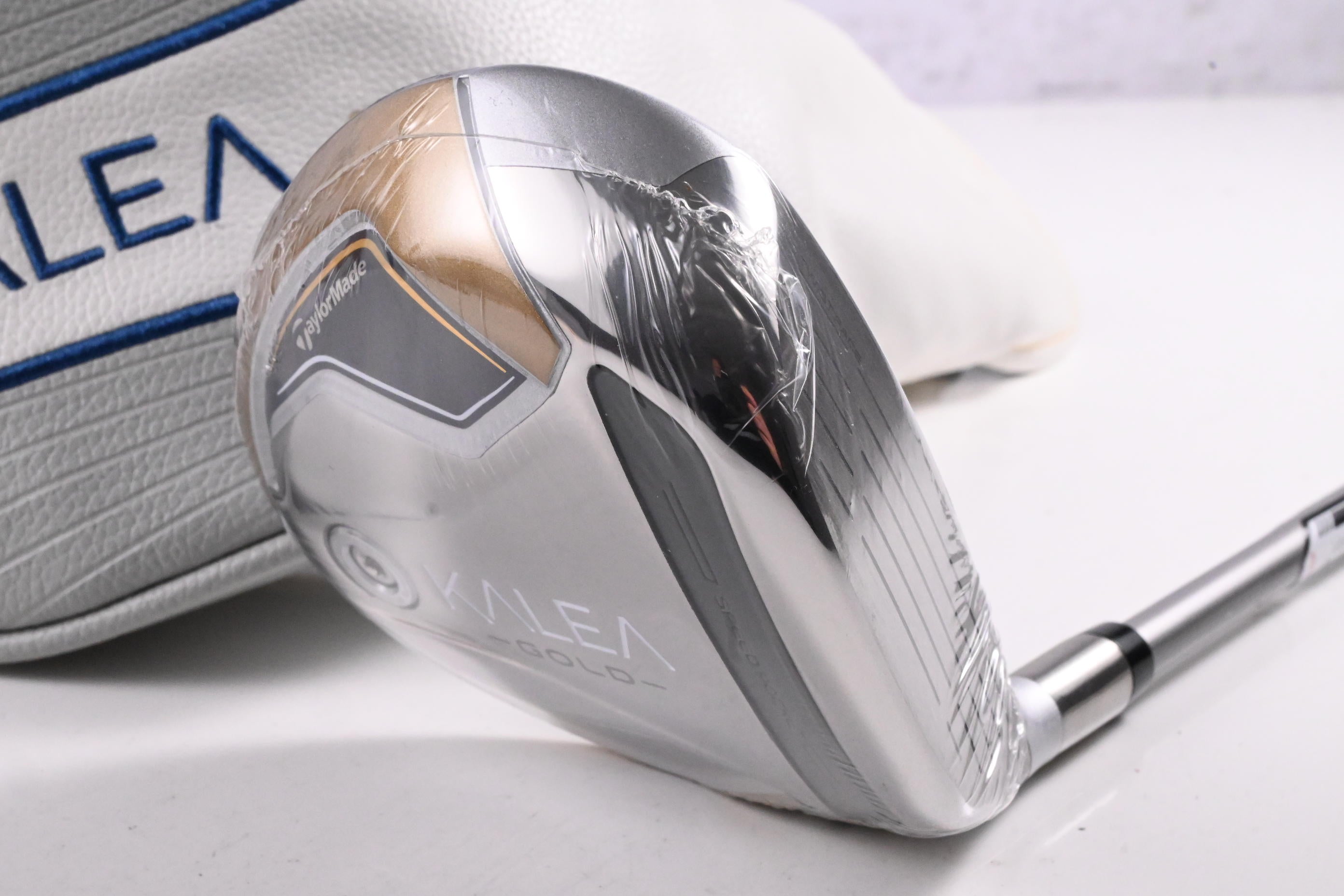 Ladies Taylormade Kalea Gold #5 Wood / 20 Degree / Ladies Flex Kalea Gold 40