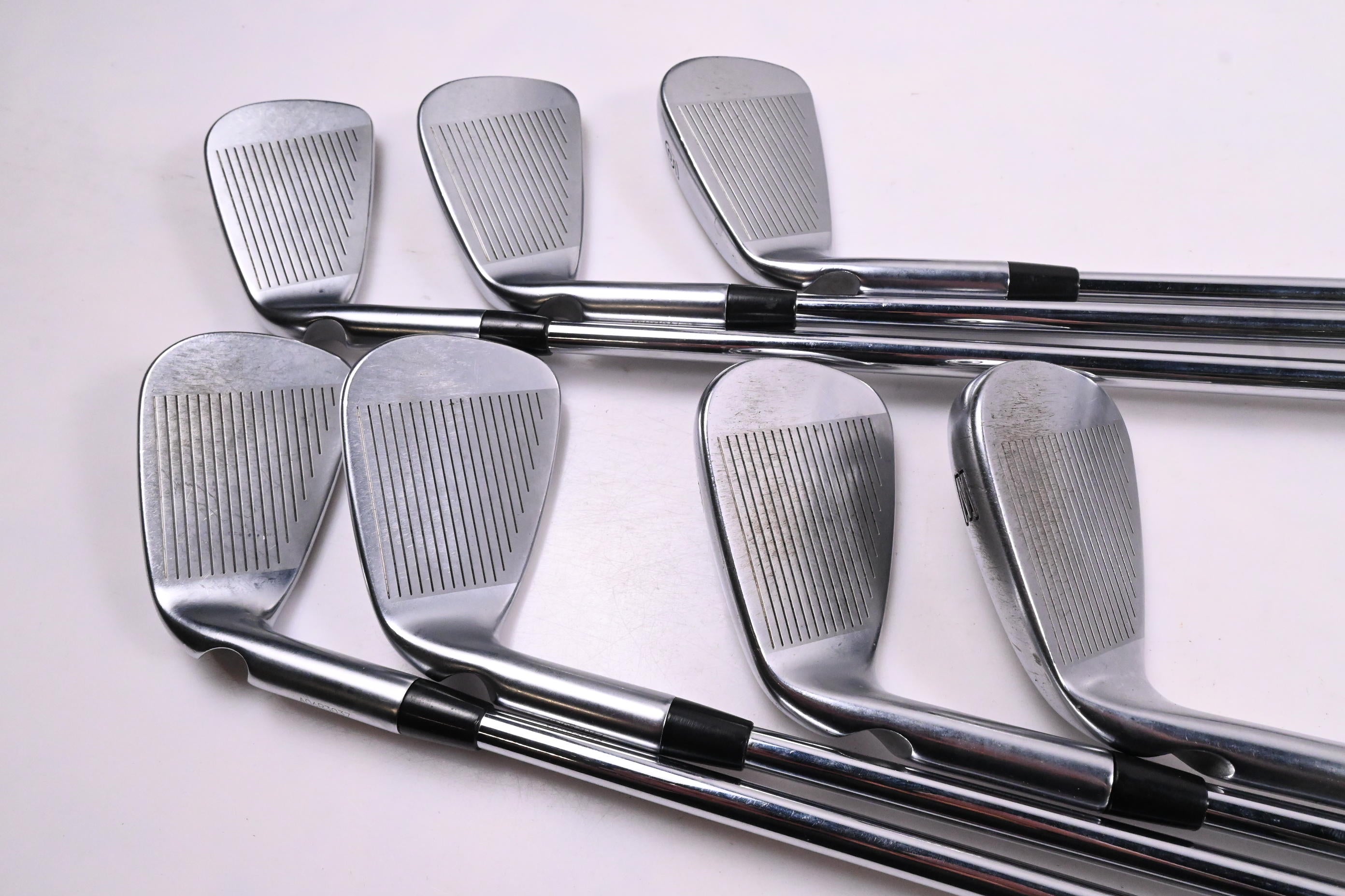 Ping i525 Irons / 4-PW / Black Dot / Stiff Flex Ping AWT 2.0 Shafts