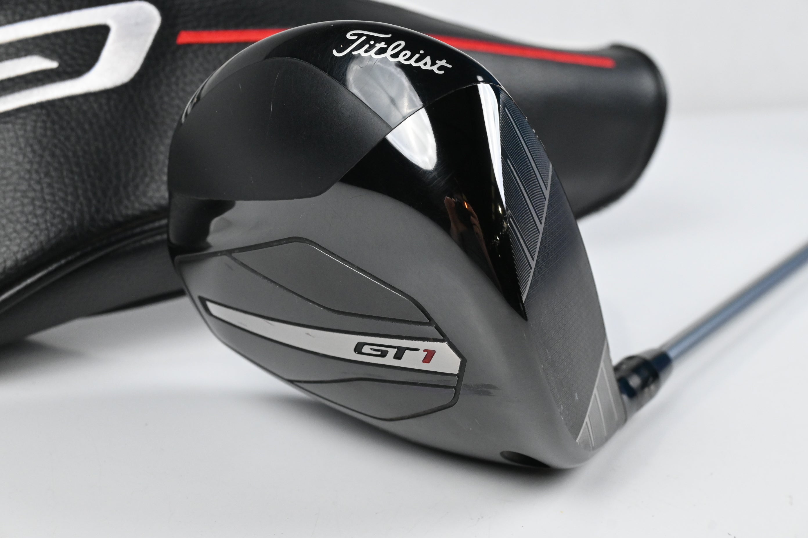 Titleist GT1 Driver / 10 Degree / Regular Flex Fujikura Airspeeder 40 Shaft