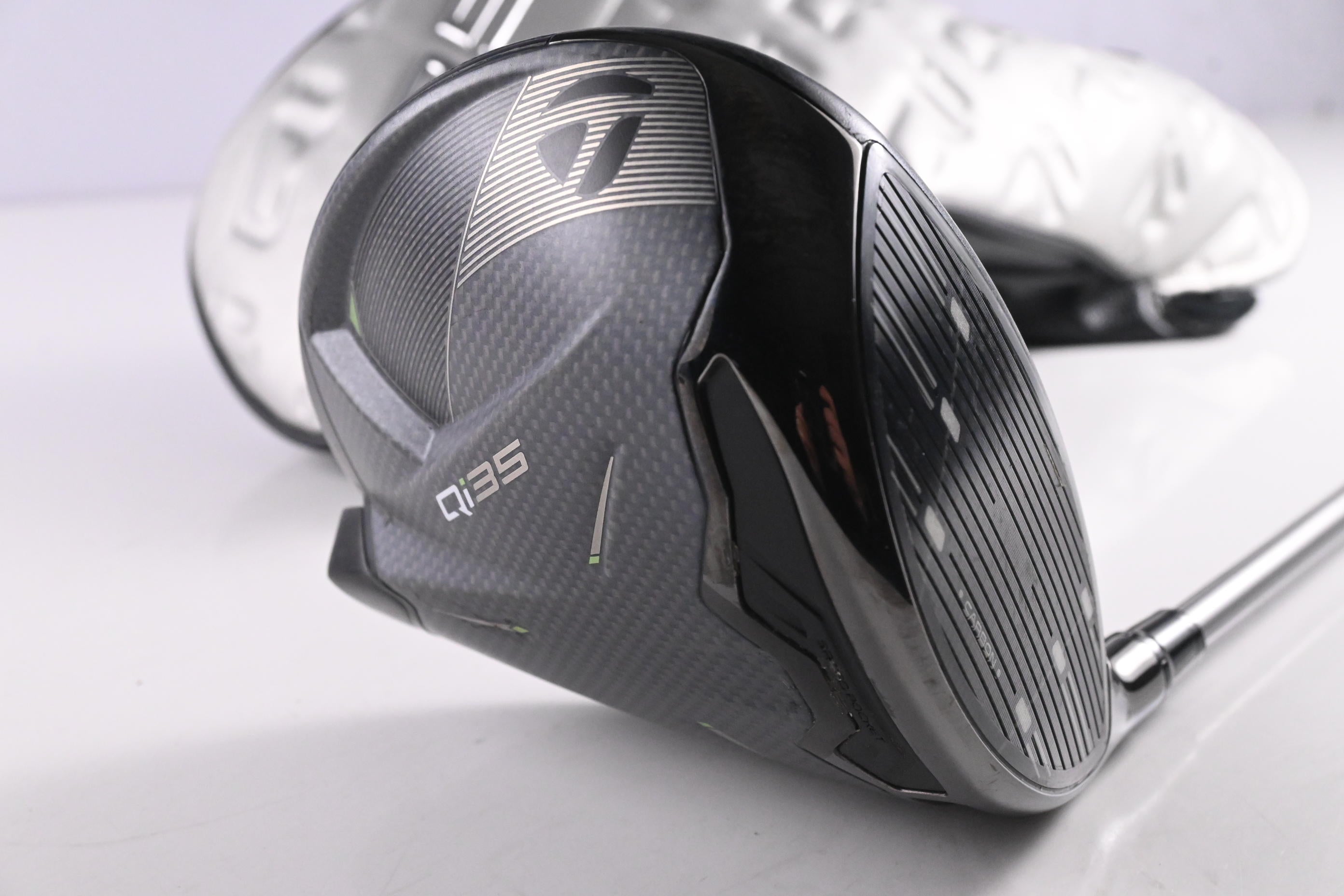 Taylormade Qi35 Max Driver / 10.5 Degree / Regular Flex Speeder NX TCS 50 Shaft