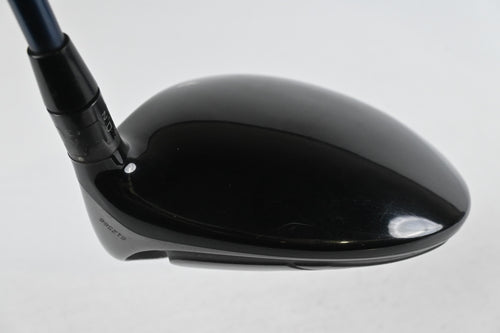 Titleist 915 D2 Driver / 9.5 Degree / Stiff Flex Fujikura Speeder 74 Shaft