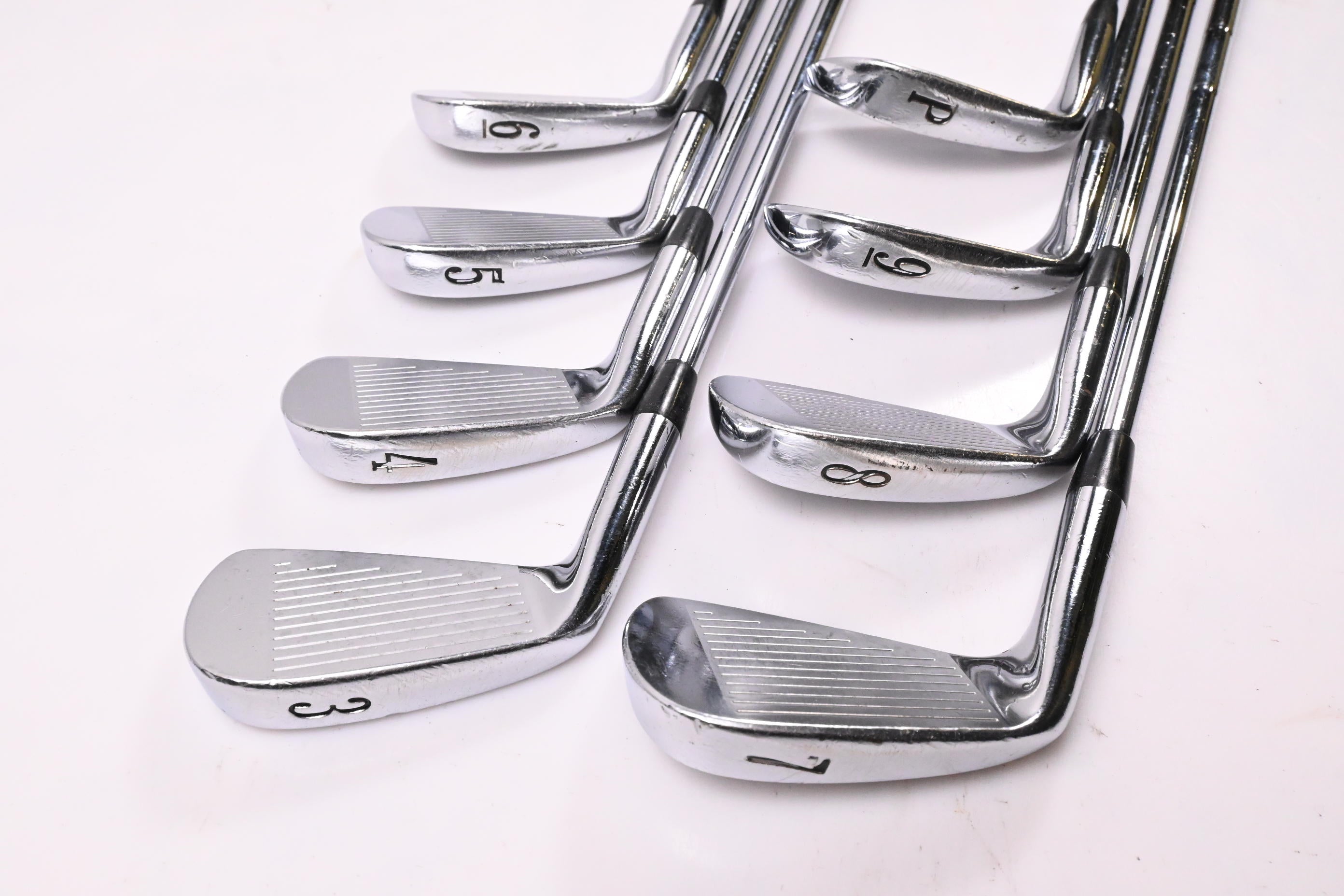 Titleist 690CB Irons / 3-PW / Stiff Flex Dynamic Gold S300 Shafts