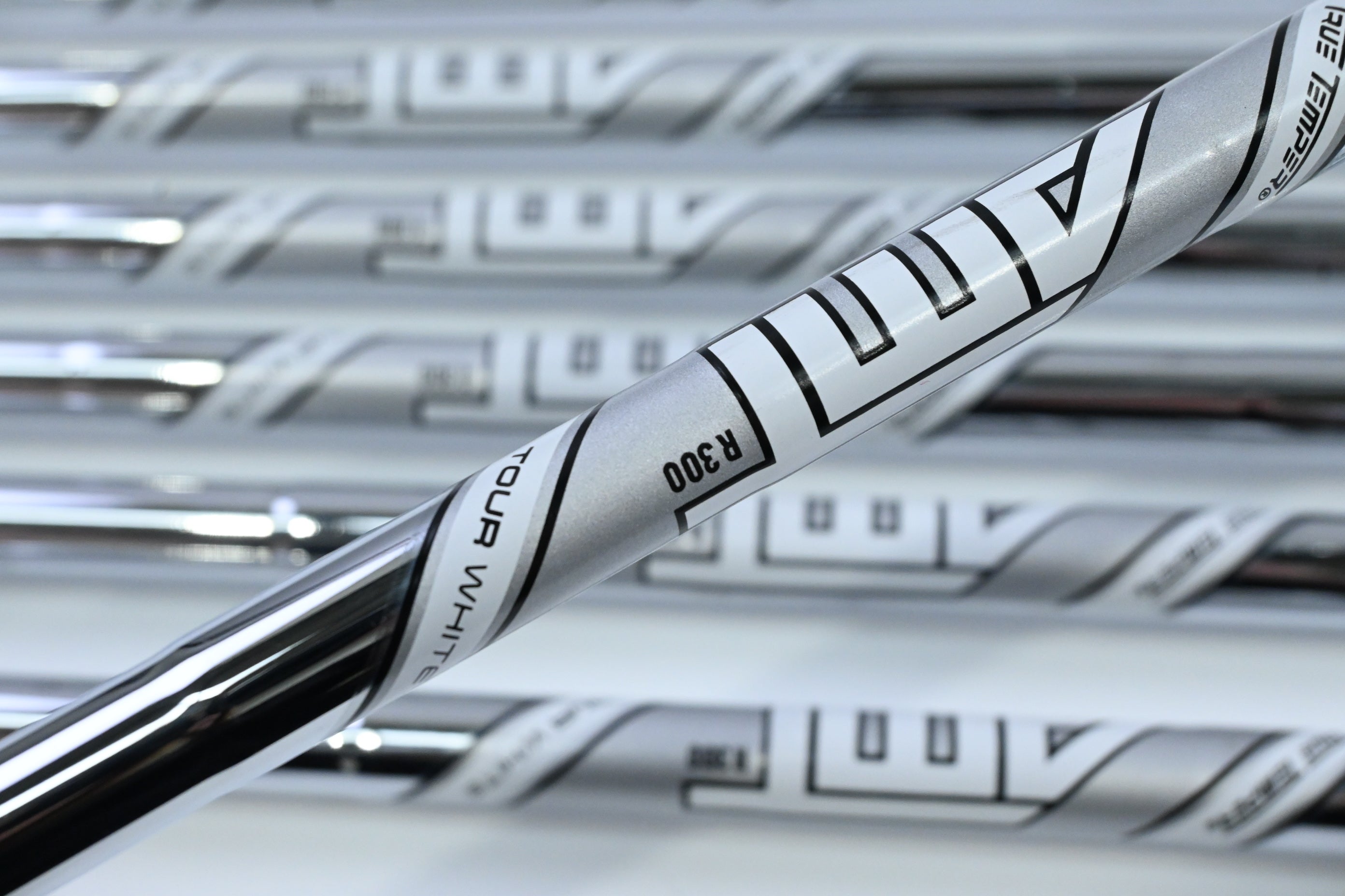 Titleist T100 2021 Irons / 4-PW / Regular Flex AMT White R300 Shafts
