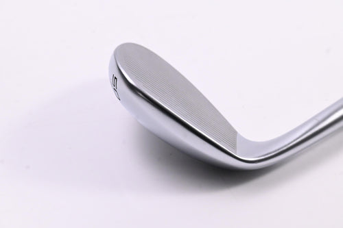 Cleveland CBX Zipcore Gap Wedge / 50 Degree / Wedge Flex Dynamic Gold Shaft