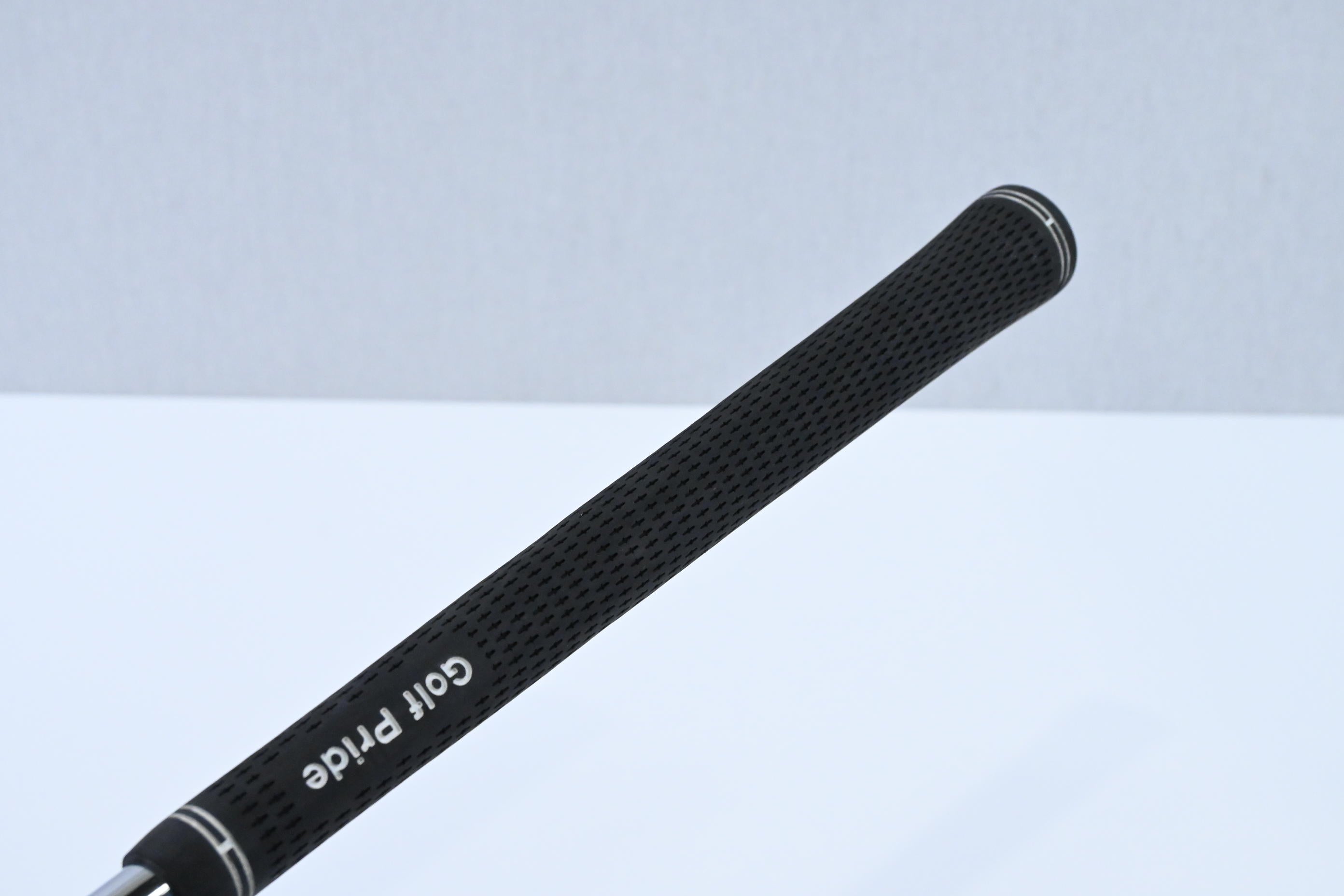 Left Hand Taylormade Stealth #8 Iron / Regular Flex KBS Max MT 85 Shaft