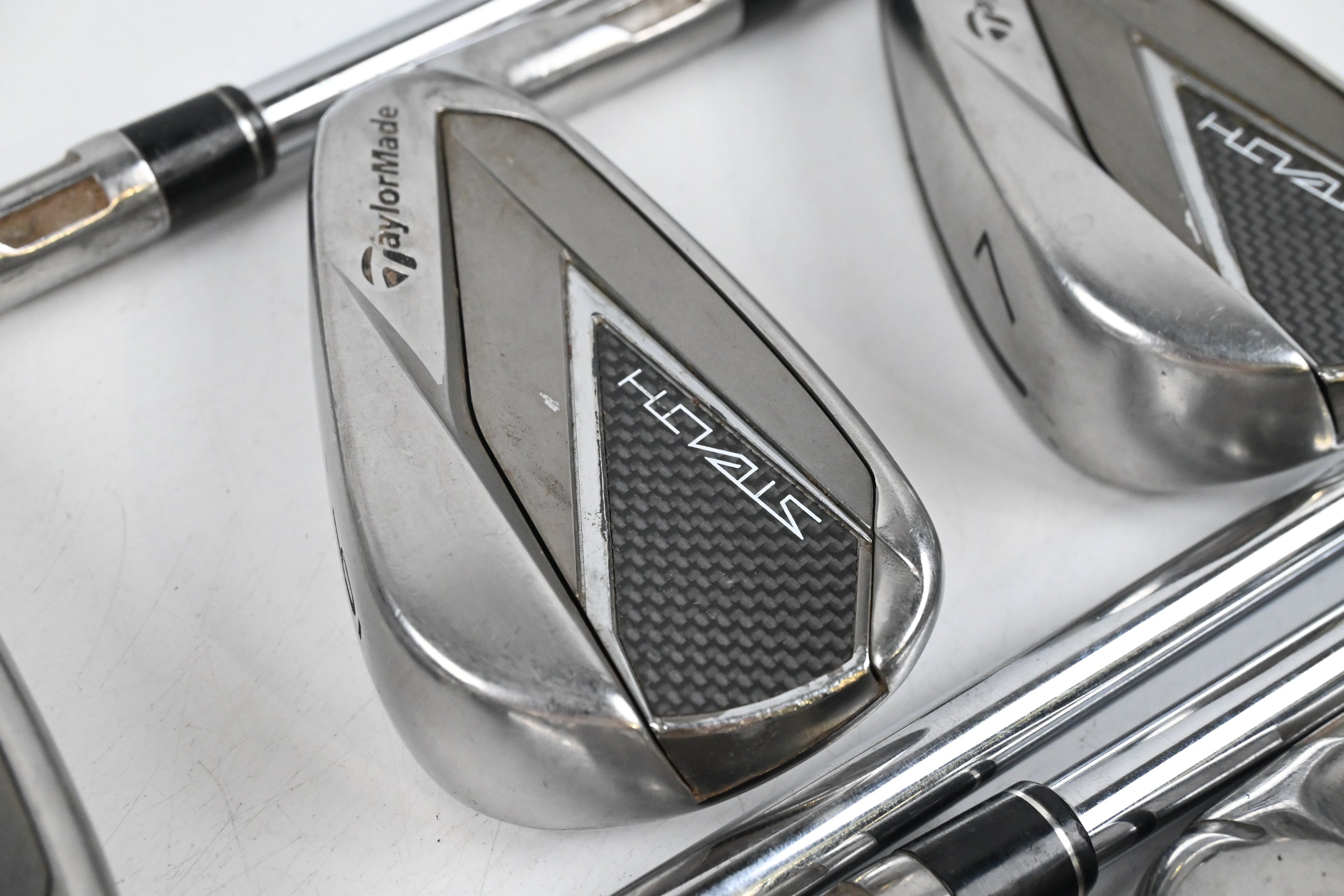 Taylormade Stealth Irons / 5-PW+SW / Stiff Flex Dynamic Gold S300 Shafts