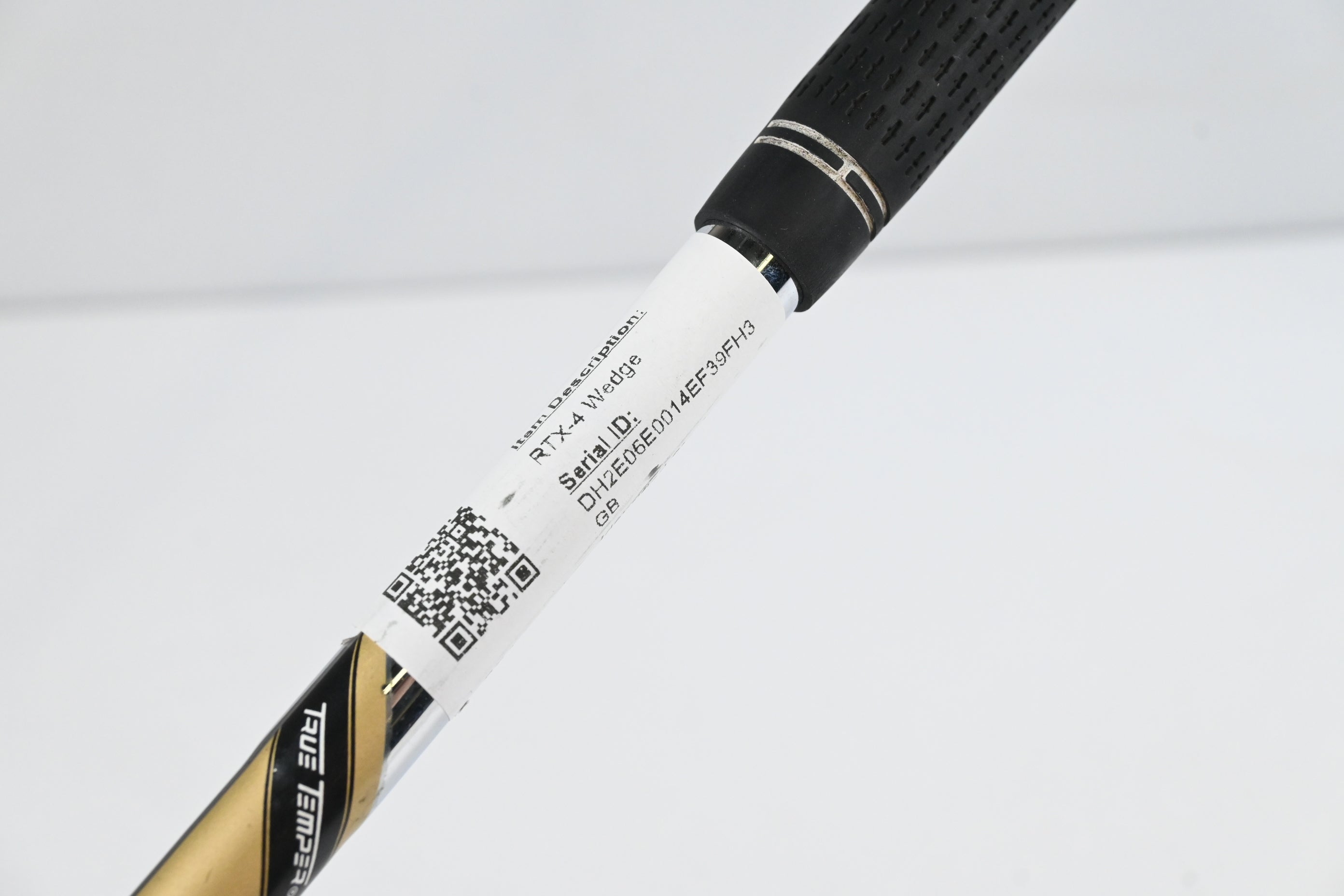 Cleveland RTX-4 Lob Wedge / 58 Degree / Stiff Flex Dynamic Gold Tour Issue S400