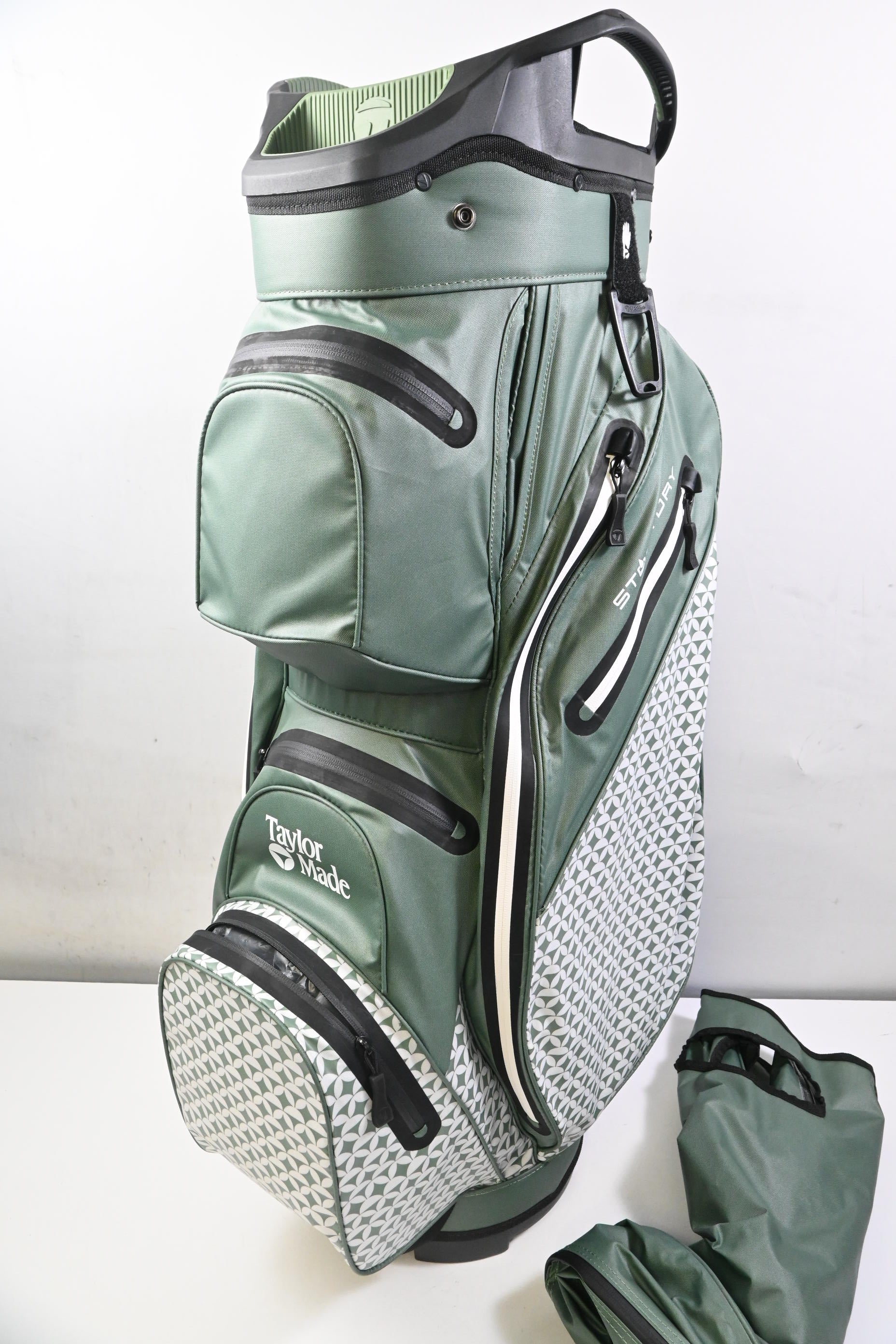 Taylormade Storm Dry Cart Bag / 14-Way Divider / Green, White