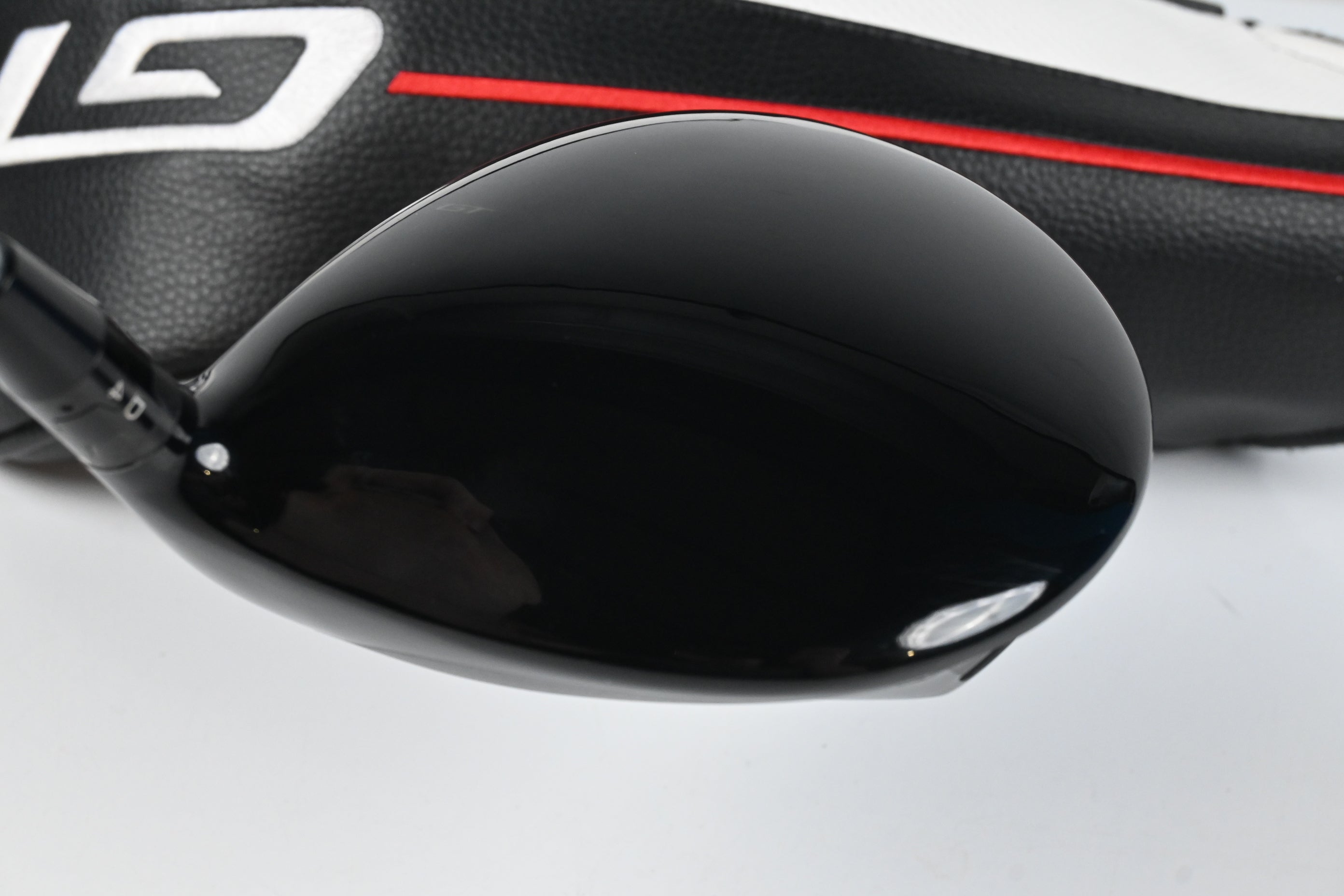 Titleist GT1 Driver / 10 Degree / Regular Flex Fujikura Airspeeder 40 Shaft