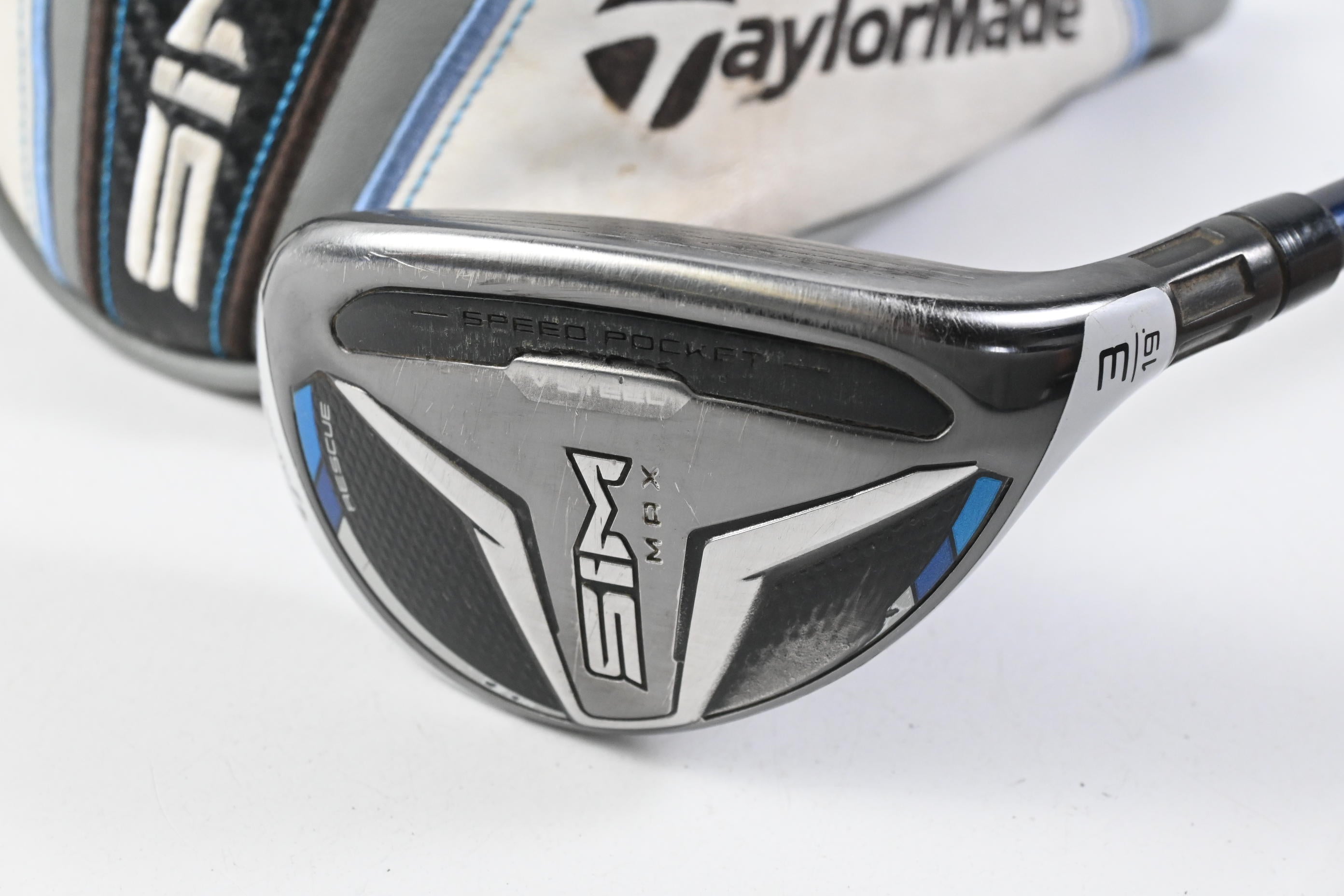 Taylormade SIM Max #3 Hybrid / 19 Degree / Stiff Flex Fujikura Ventus Blue 7