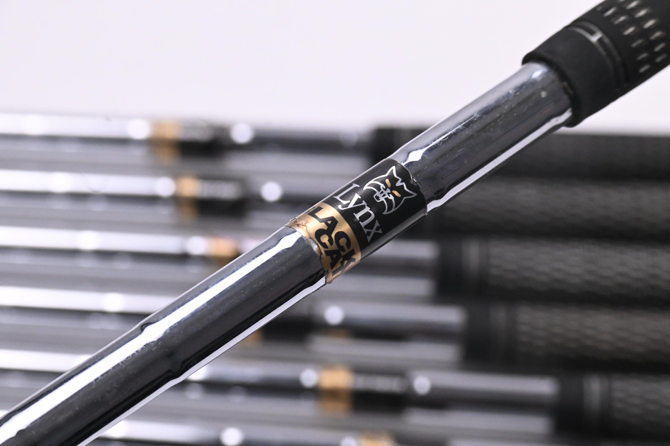 Lynx Black Cat 1995 Irons / 3-9I+SW / Stiff Flex Dynamic Gold S300 Shafts