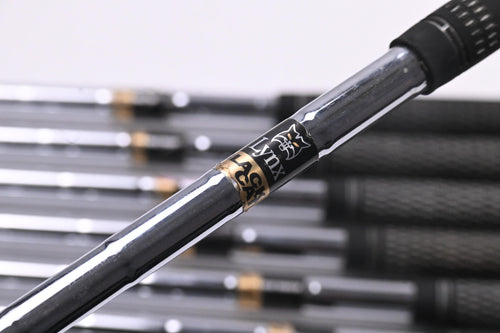 Lynx Black Cat 1995 Irons / 3-9I+SW / Stiff Flex Dynamic Gold S300 Shafts