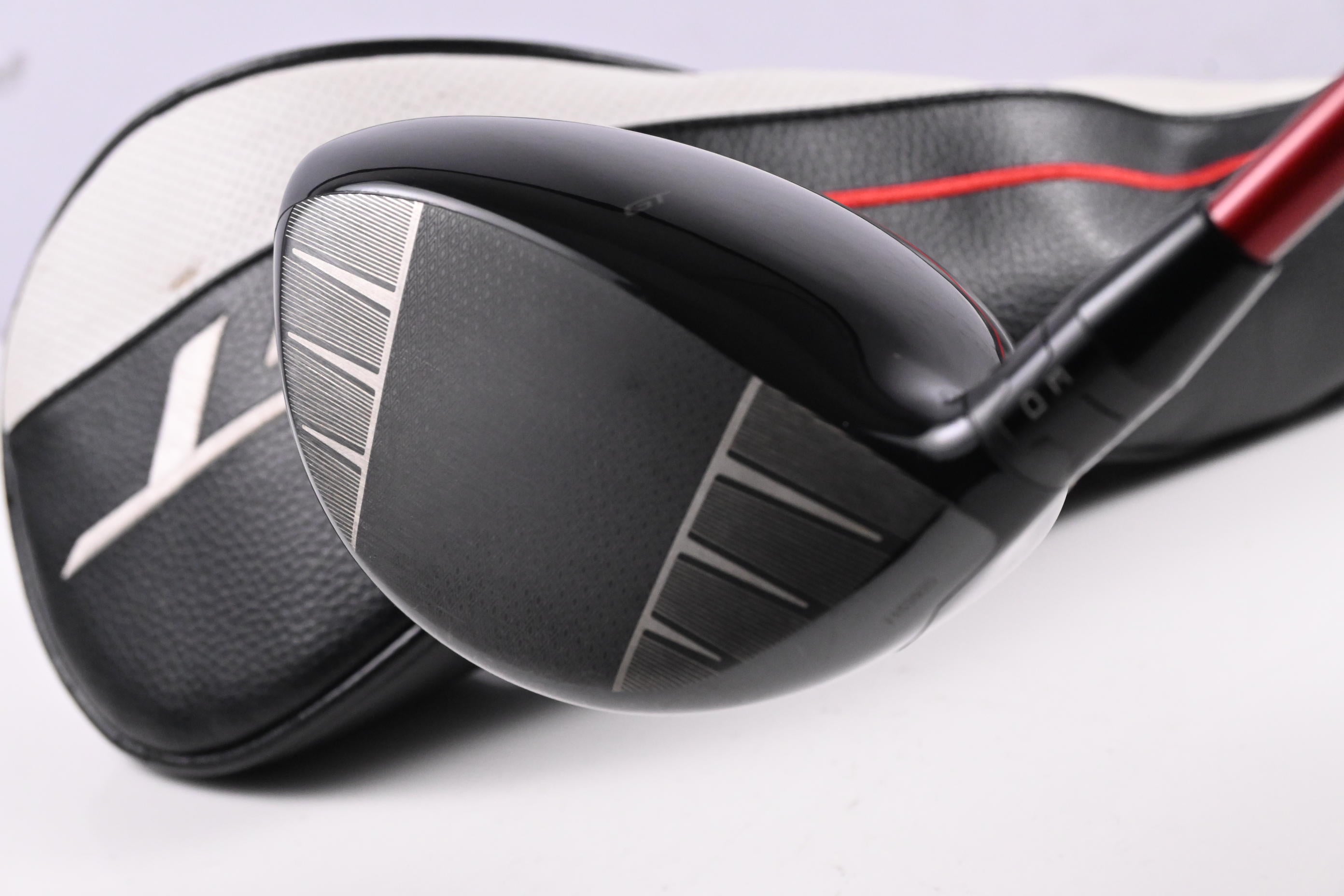 Titleist GT2 Driver / 9 Degree / Regular Flex Project X Denali Red 50 Shaft