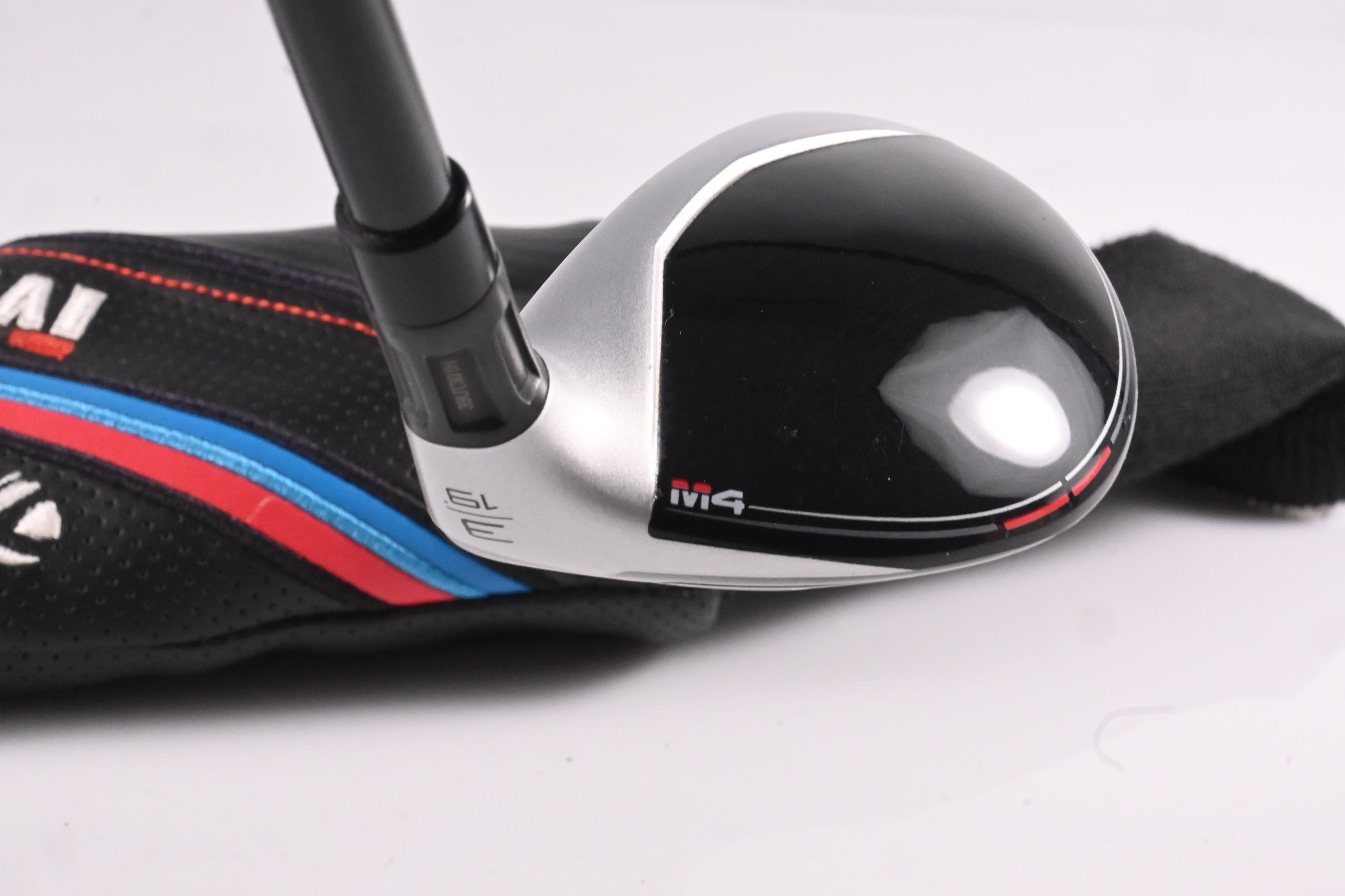 Taylormade M4 #3 Hybrid / 19 Degree / Stiff Flex Fujikura Atmos Red 7 Shaft
