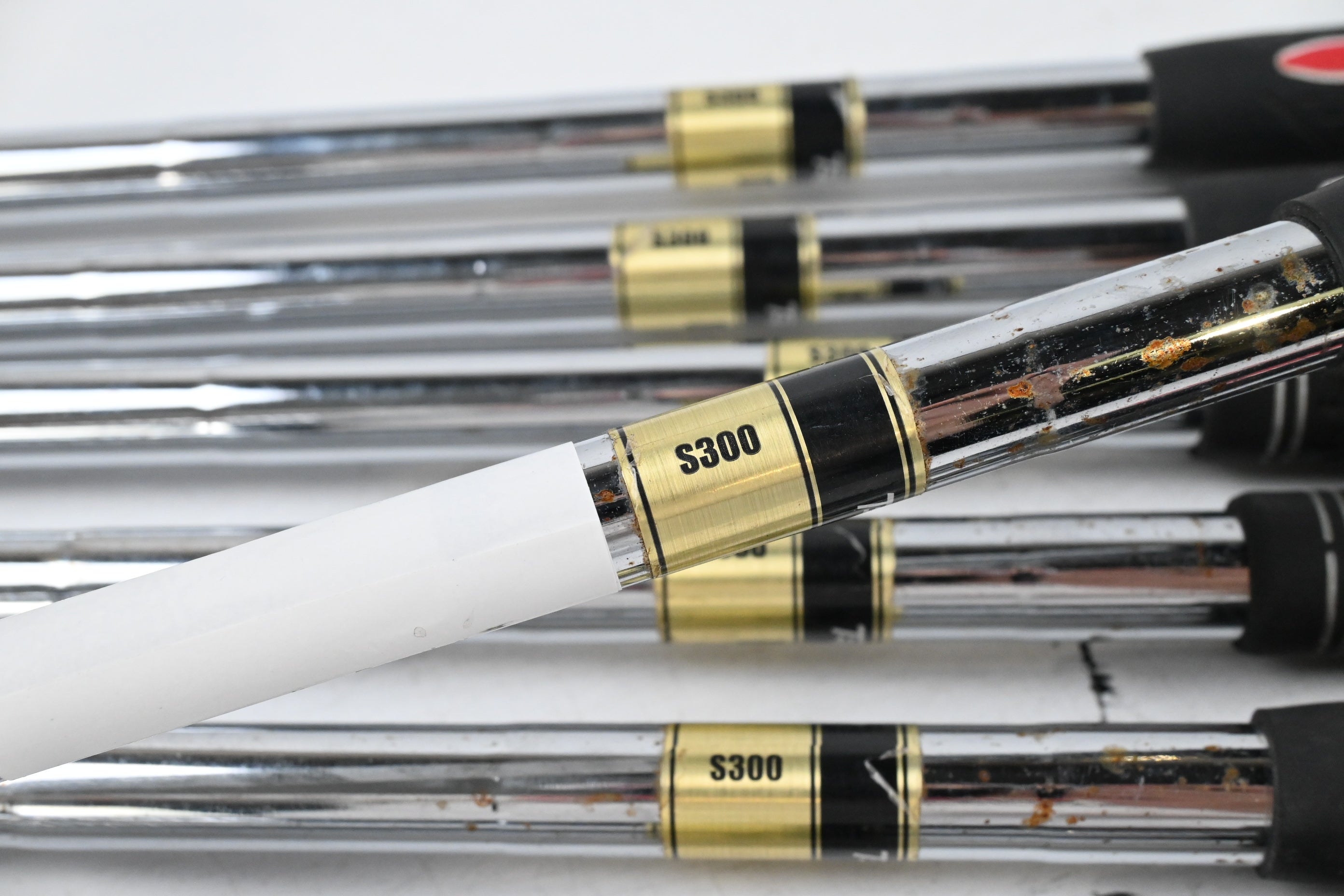 Taylormade Stealth Irons / 5-PW+SW / Stiff Flex Dynamic Gold S300 Shafts