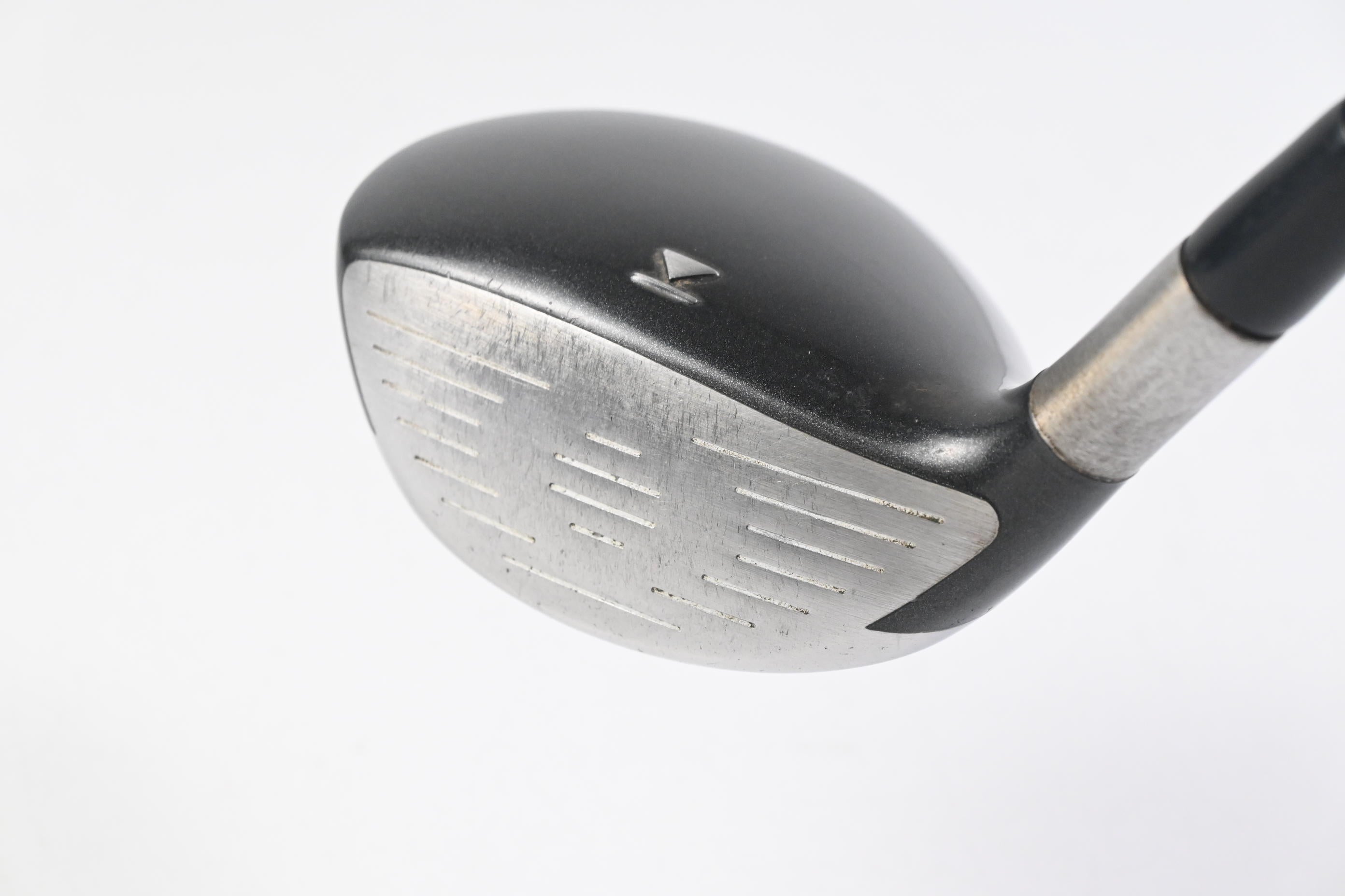 Titleist 904 F #5 Wood / 19 Degree / Regular Flex Graphite Design YS-6 Shaft