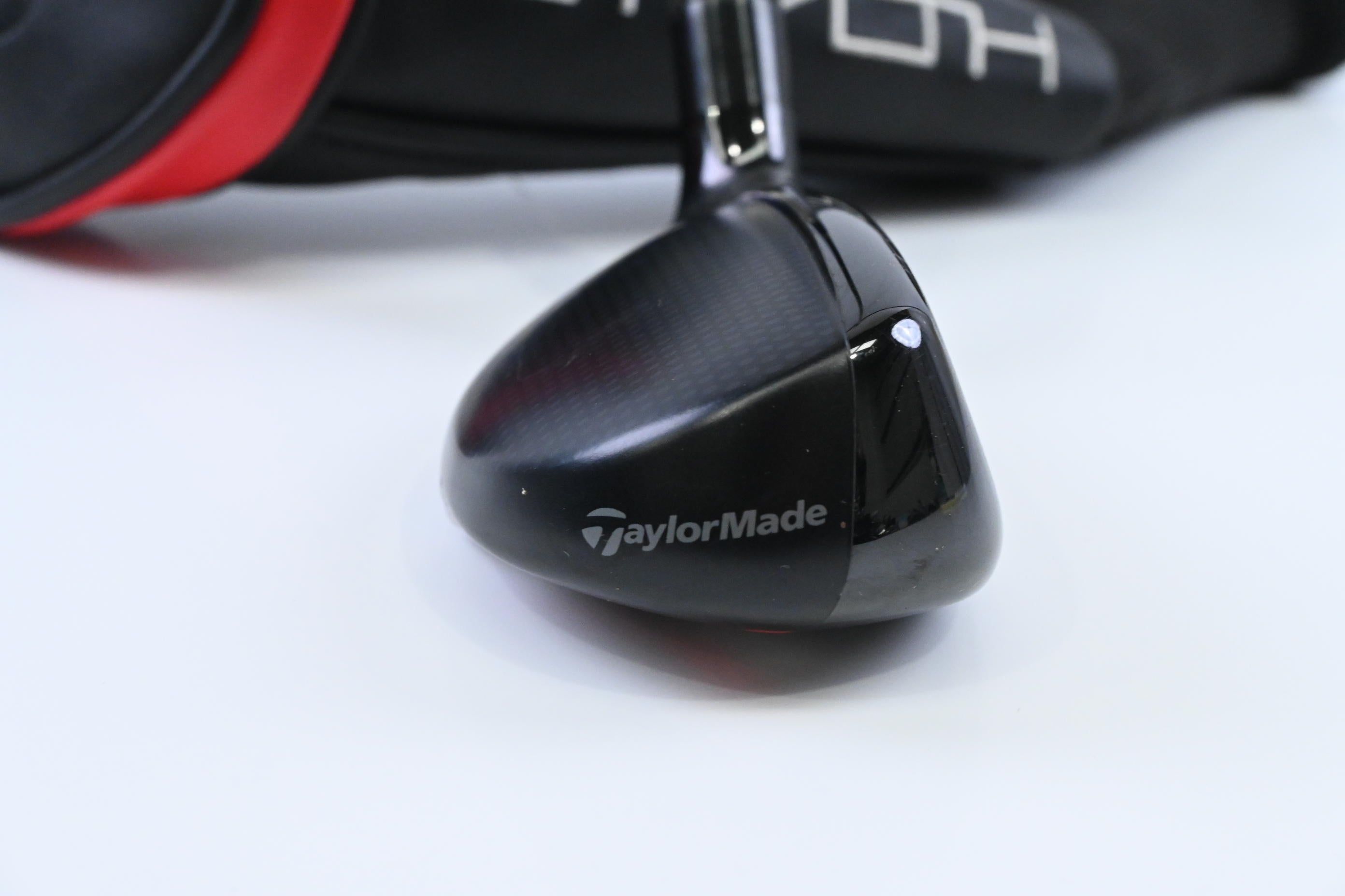 Taylormade Stealth Plus #3 Hybrid / 19.5 Degree / Stiff Flex HZRDUS Smoke RDX 80
