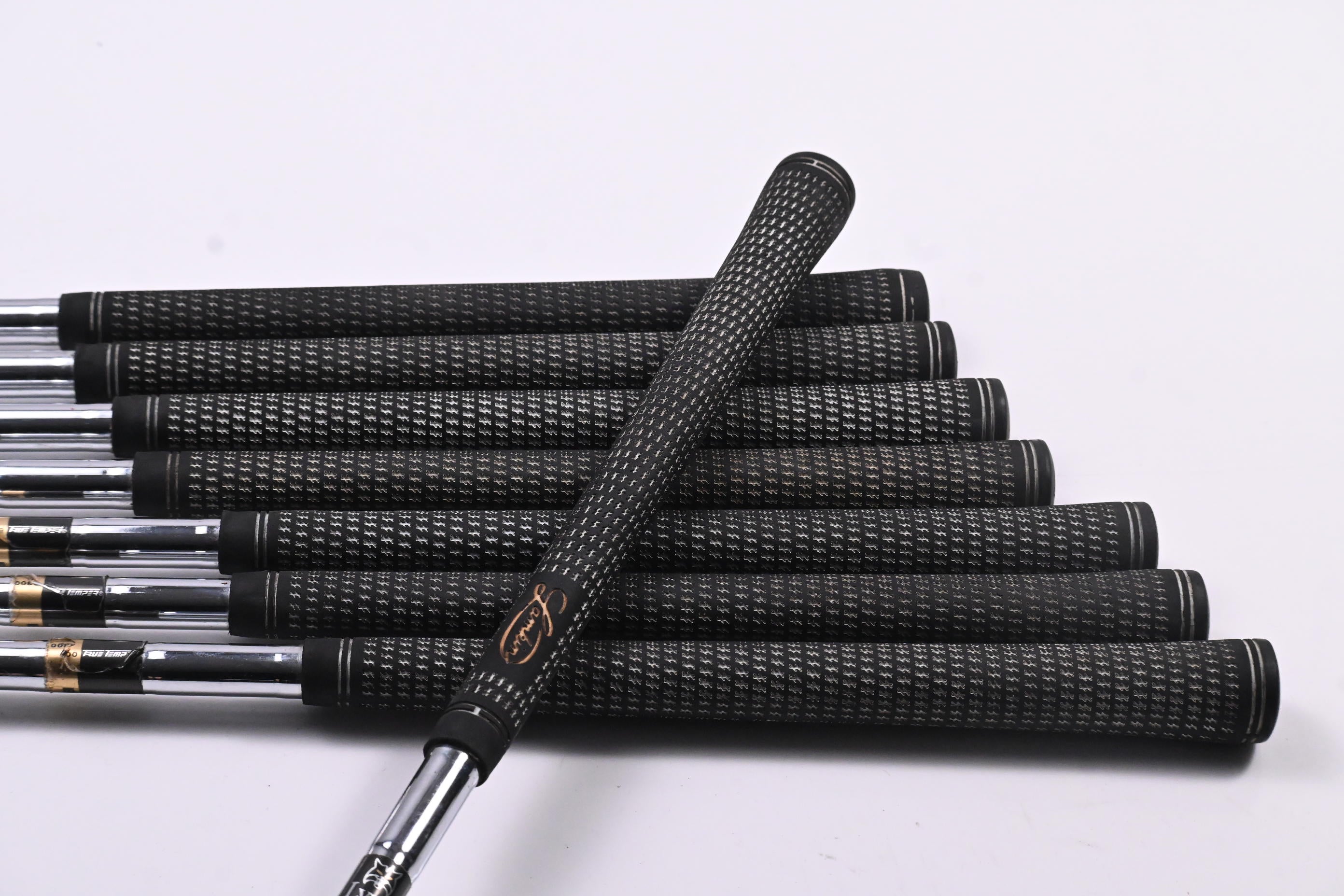 Lynx Black Cat 1995 Irons / 3-9I+SW / Stiff Flex Dynamic Gold S300 Shafts