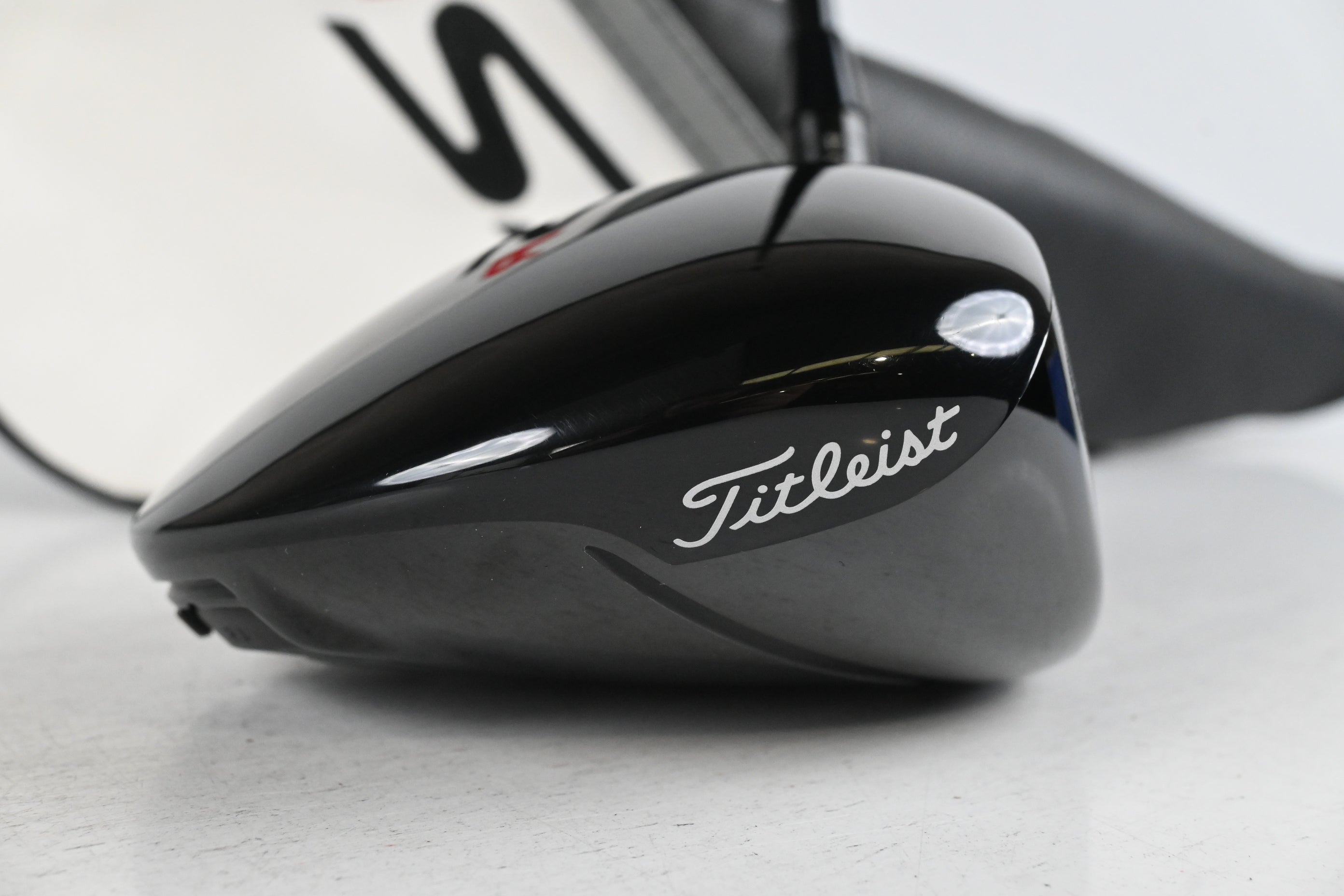 Titleist TSR3 Driver / 10 Degree / Regular Flex Tensei AV Blue 55 Shaft