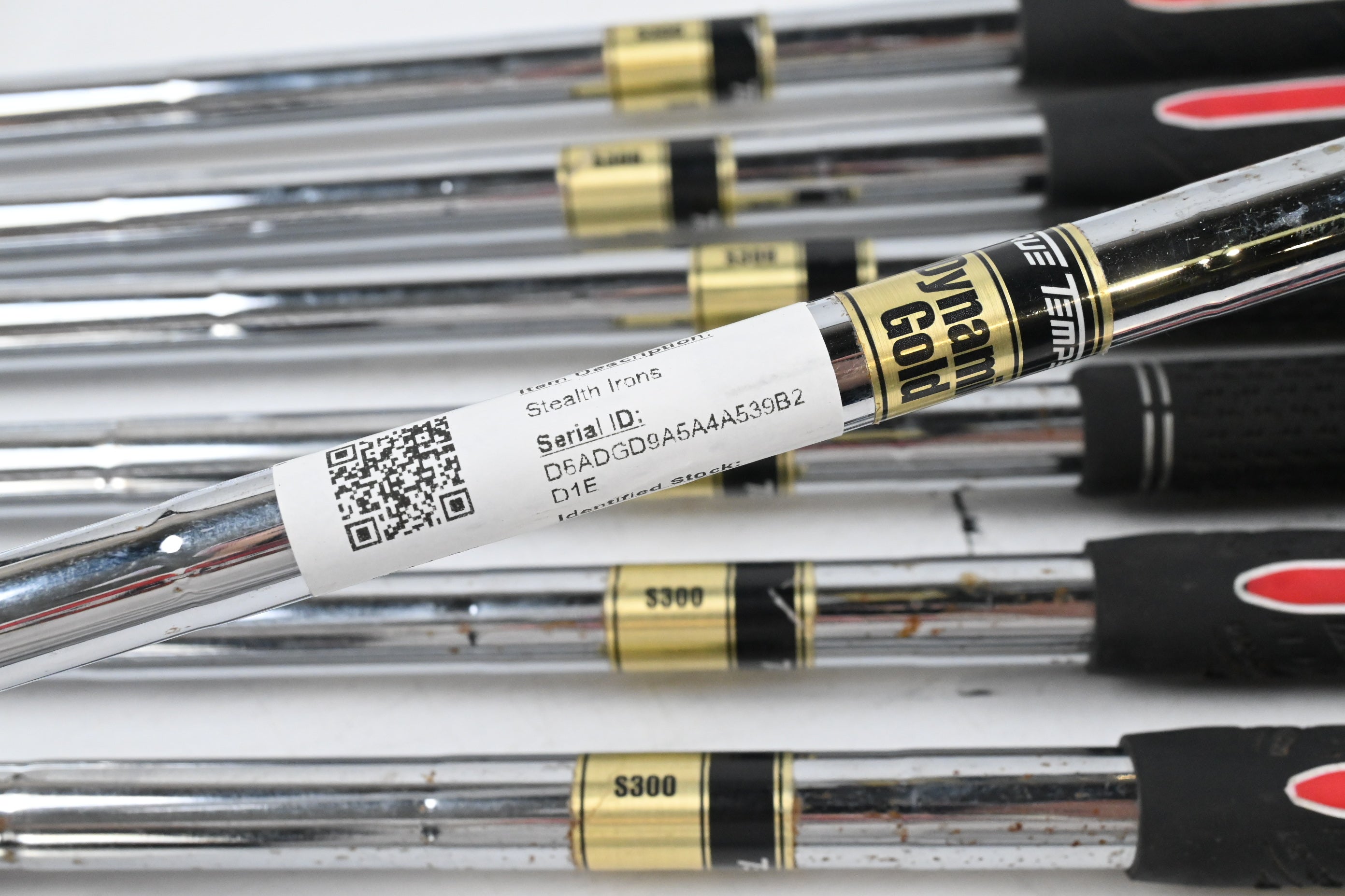 Taylormade Stealth Irons / 5-PW+SW / Stiff Flex Dynamic Gold S300 Shafts