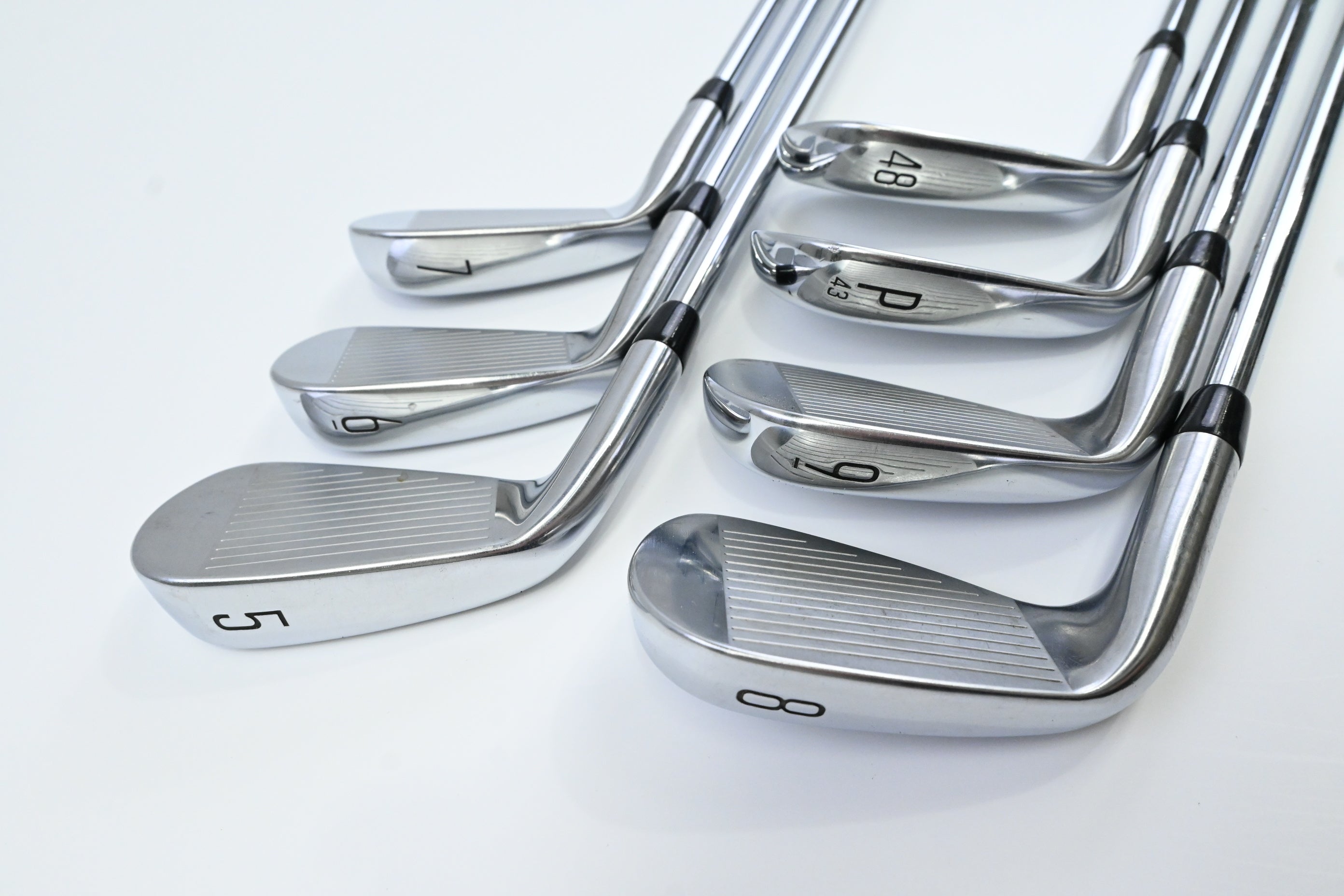 Titleist T200 2023 Irons / 5-PW+48° / Stiff Flex AMT Black S300 Shafts