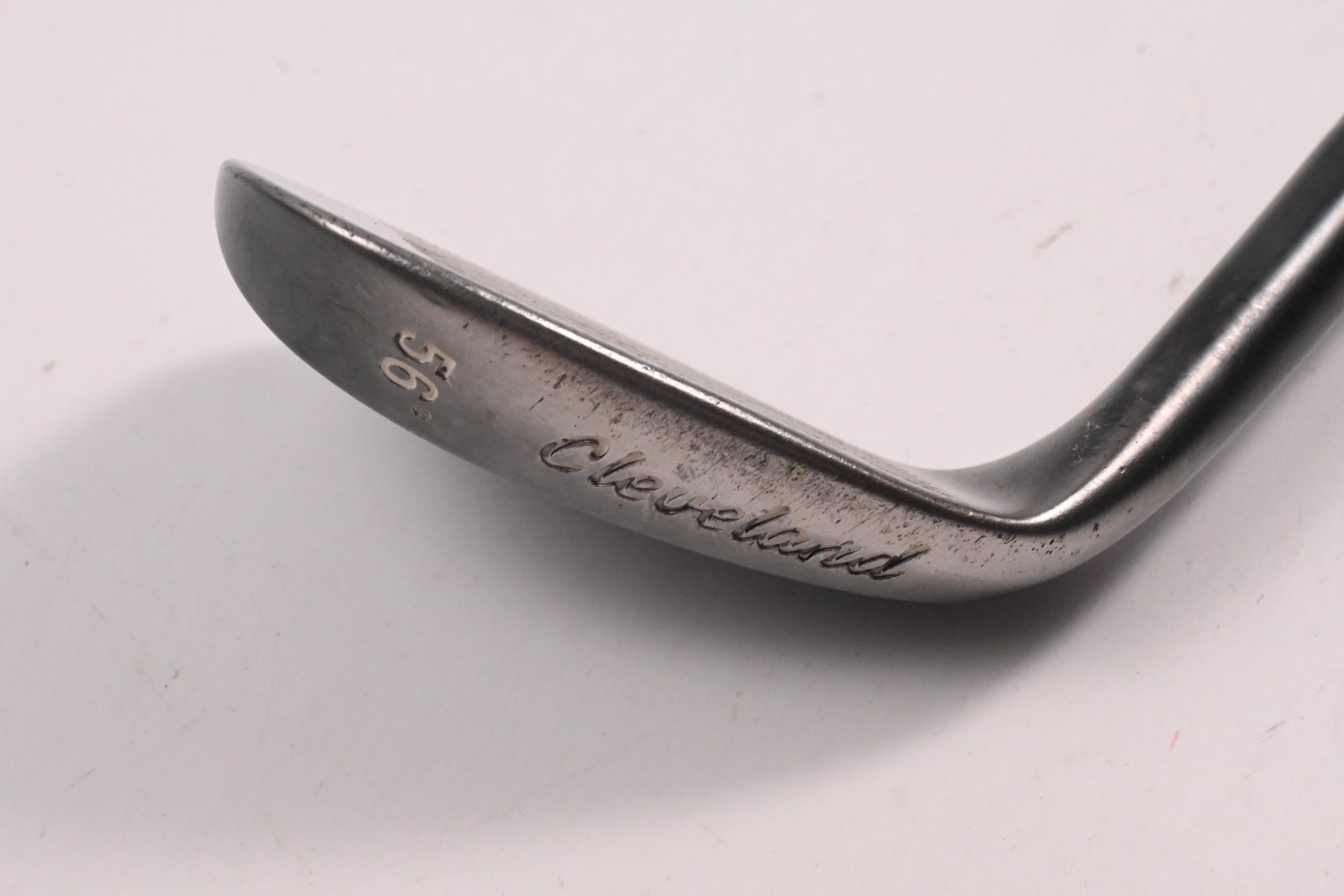 Cleveland Tour Action 900 Sand Wedge / 56 Degree / Wedge Flex Dynamic Gold