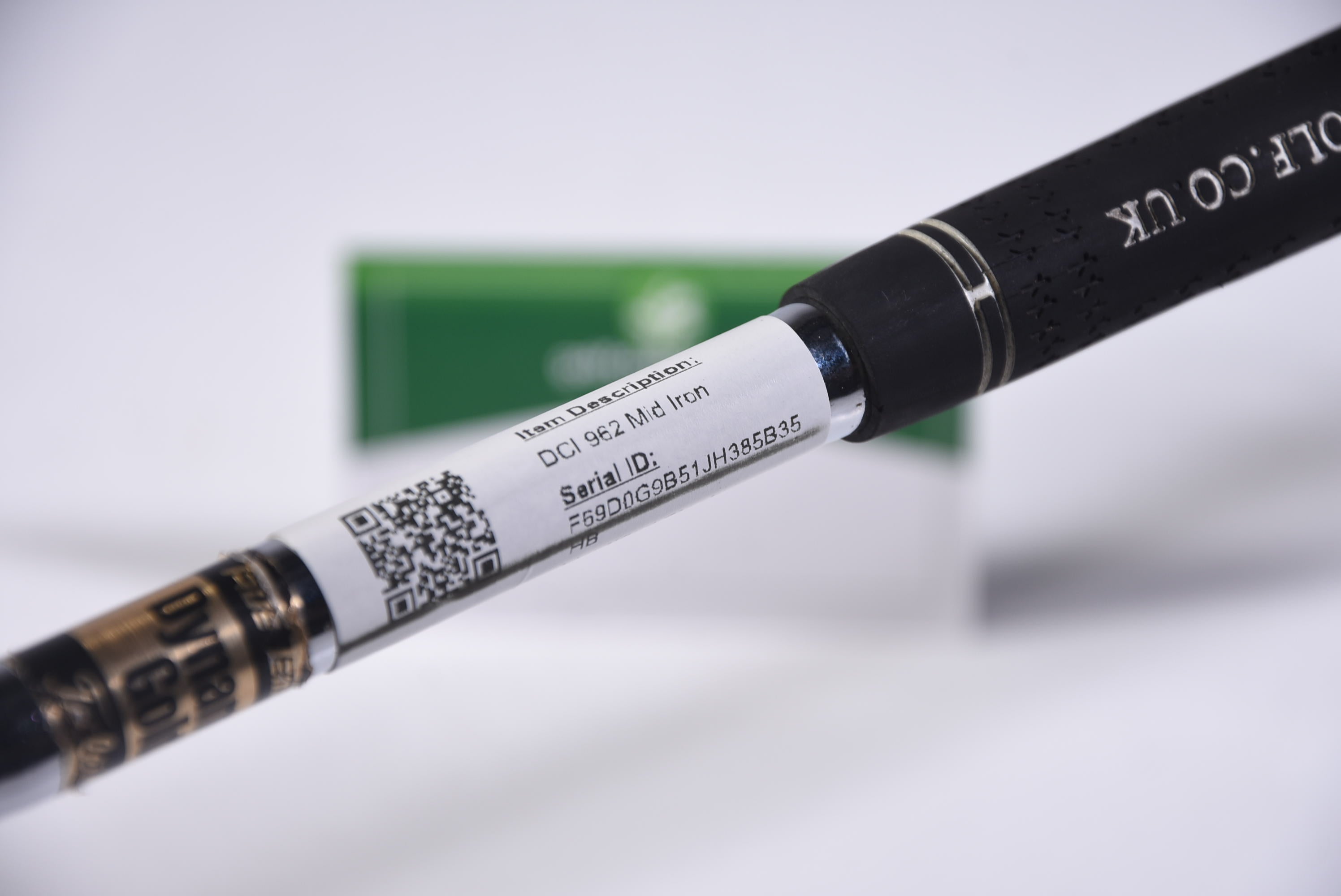 Titleist DCI 962 #6 Iron / 32 Degree / Stiff Flex Dynamic Gold S300 Shaft