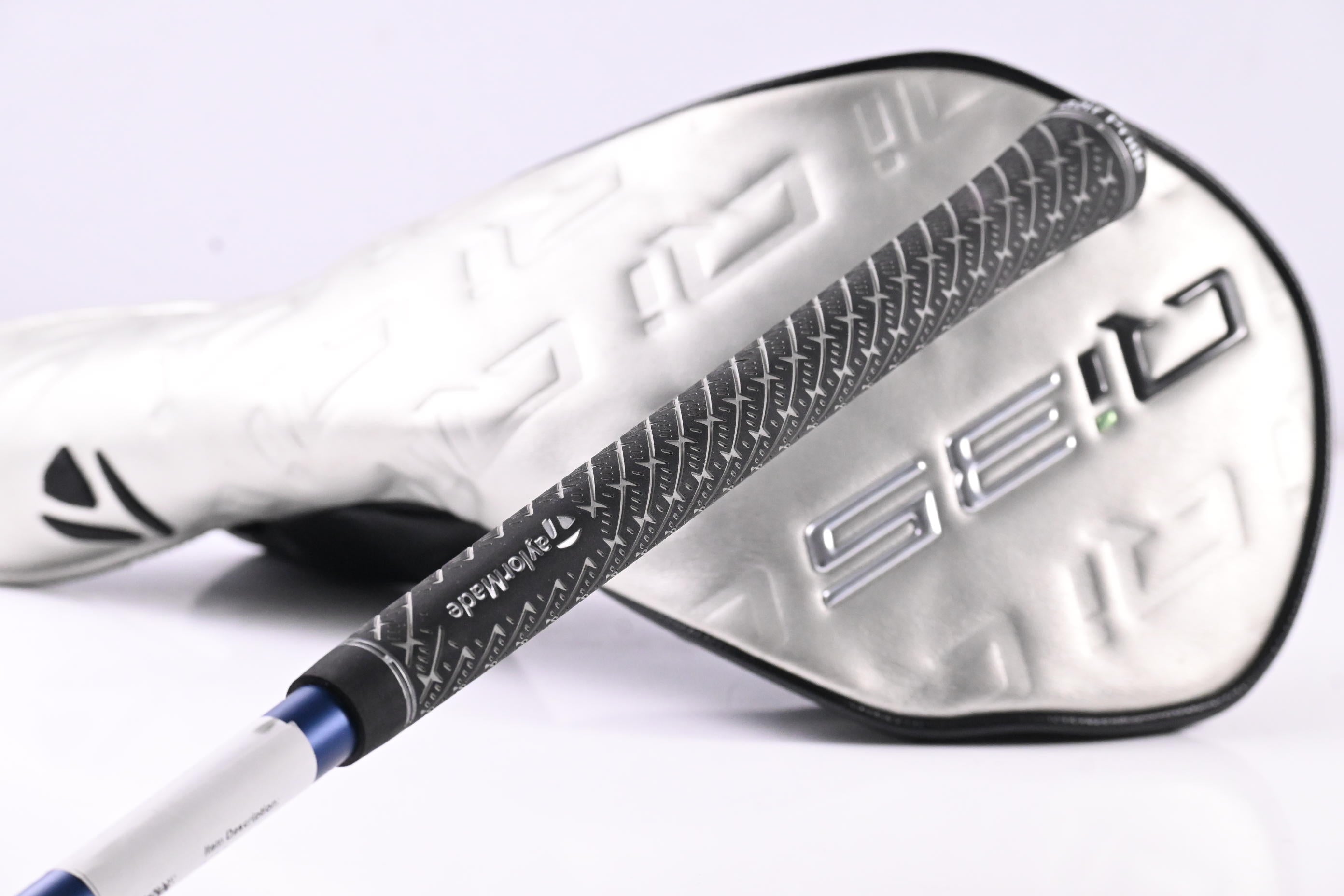 Taylormade Qi35 Driver / 10.5 Degree / Regular Flex Ventus Blue 5 Shaft