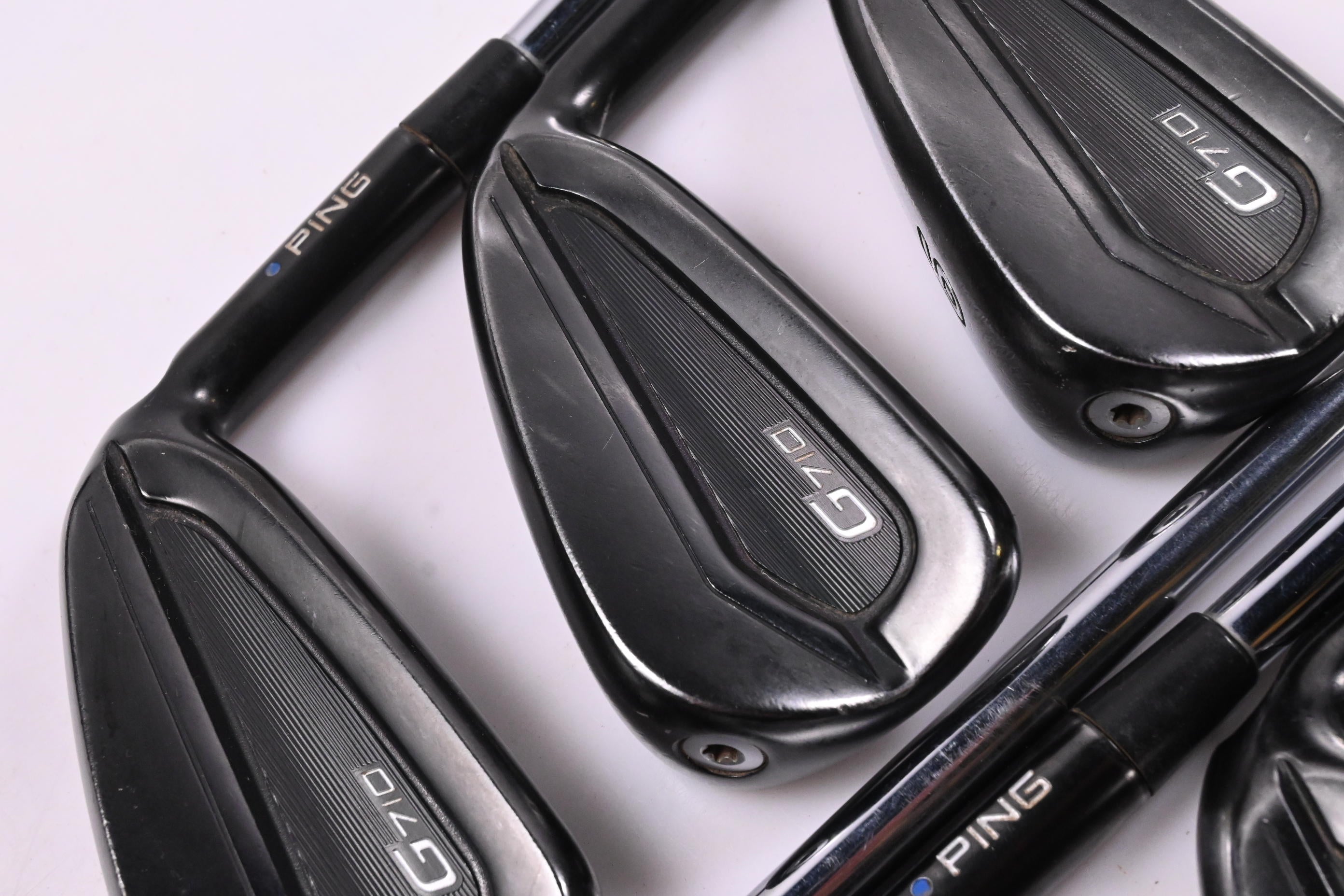 Ping G710 Irons / 4-PW / Blue Dot / Regular Flex Ping AWT 2.0 Shafts