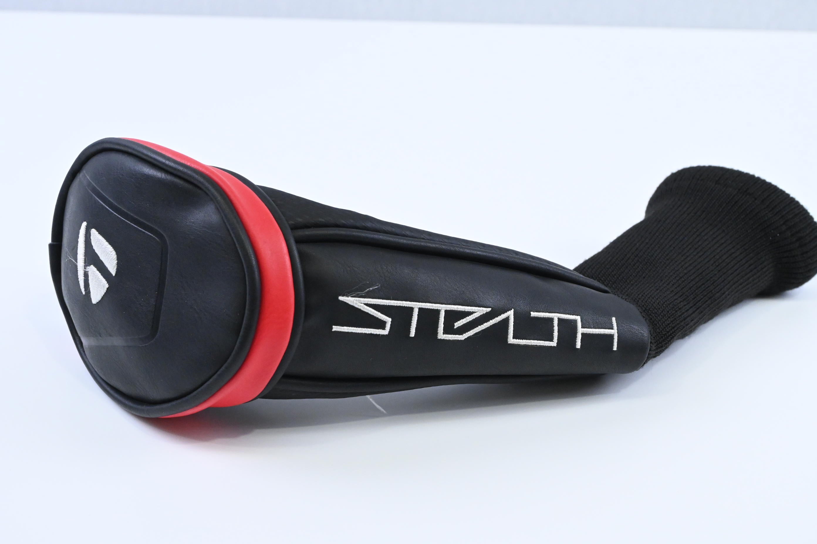 Taylormade Stealth Plus #3 Hybrid / 19.5 Degree / Stiff Flex HZRDUS Smoke RDX 80